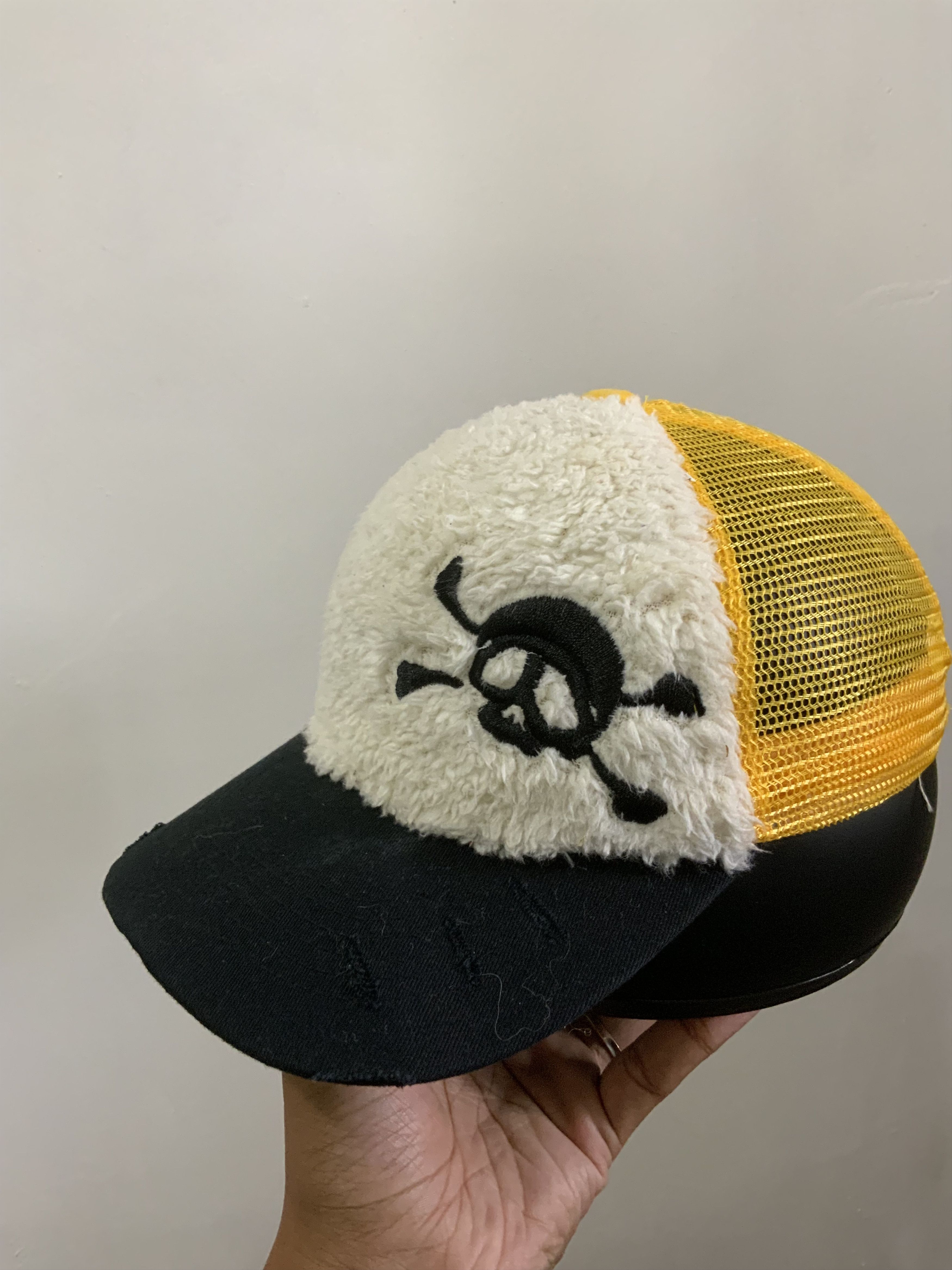 Japanese Brand Shisky Fur Skull Trucker Hat Cap Size ONE SIZE - 9 Thumbnail