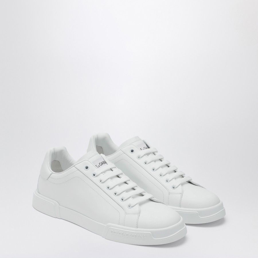 o1d2blof0226 Leather Sneakers in White