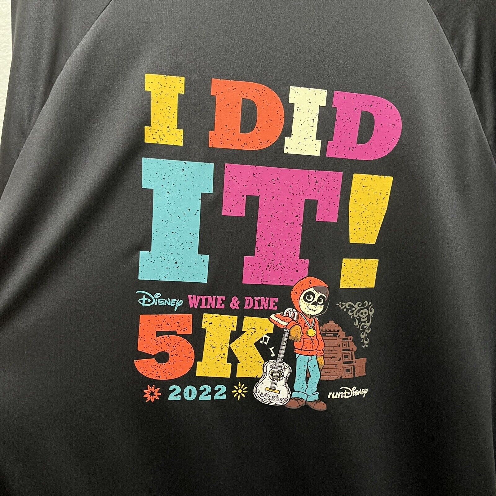 Disney Disney Parks | Wine & Dine Run 2022 Coco Miguel Men’s Shirt Size US L / EU 52-54 / 3 - 3 Thumbnail