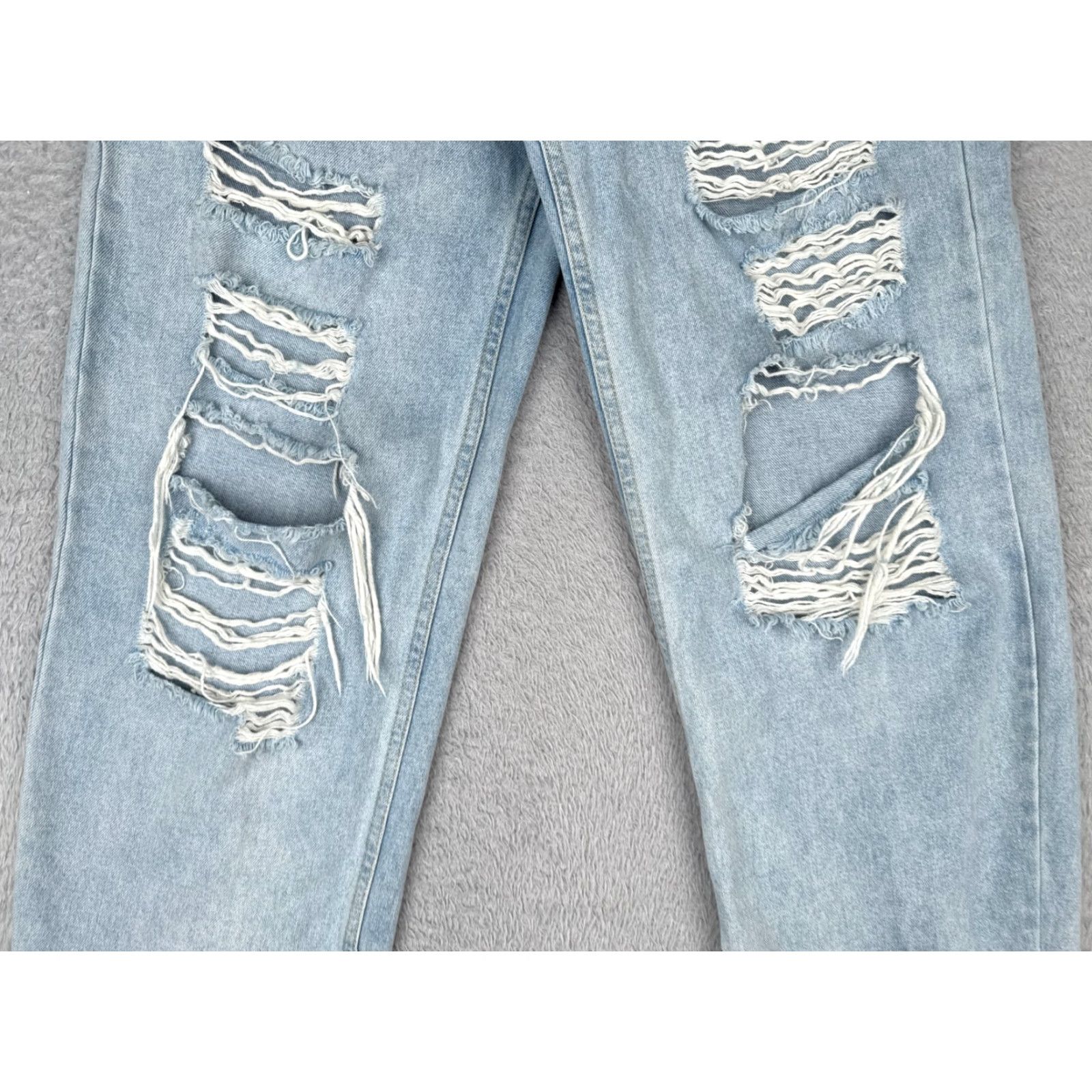 Fashion Nova Fashion Nova Jeans Juniors 9 Blue Denim Jeans Wide Leg Distressed Cotton 28x31 Jeans Women Boys Girls Mens Size 30" / US 8 / IT 44 - 3 Thumbnail