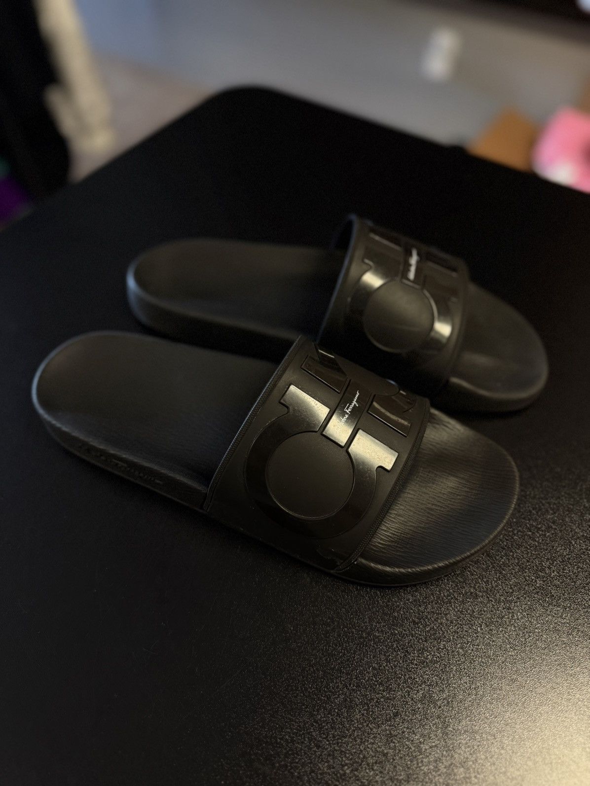 Salvatore Ferragamo Salvador Ferragamo Slides Black Size 10US Men’s Size US 10 / EU 43 - 1 Thumbnail
