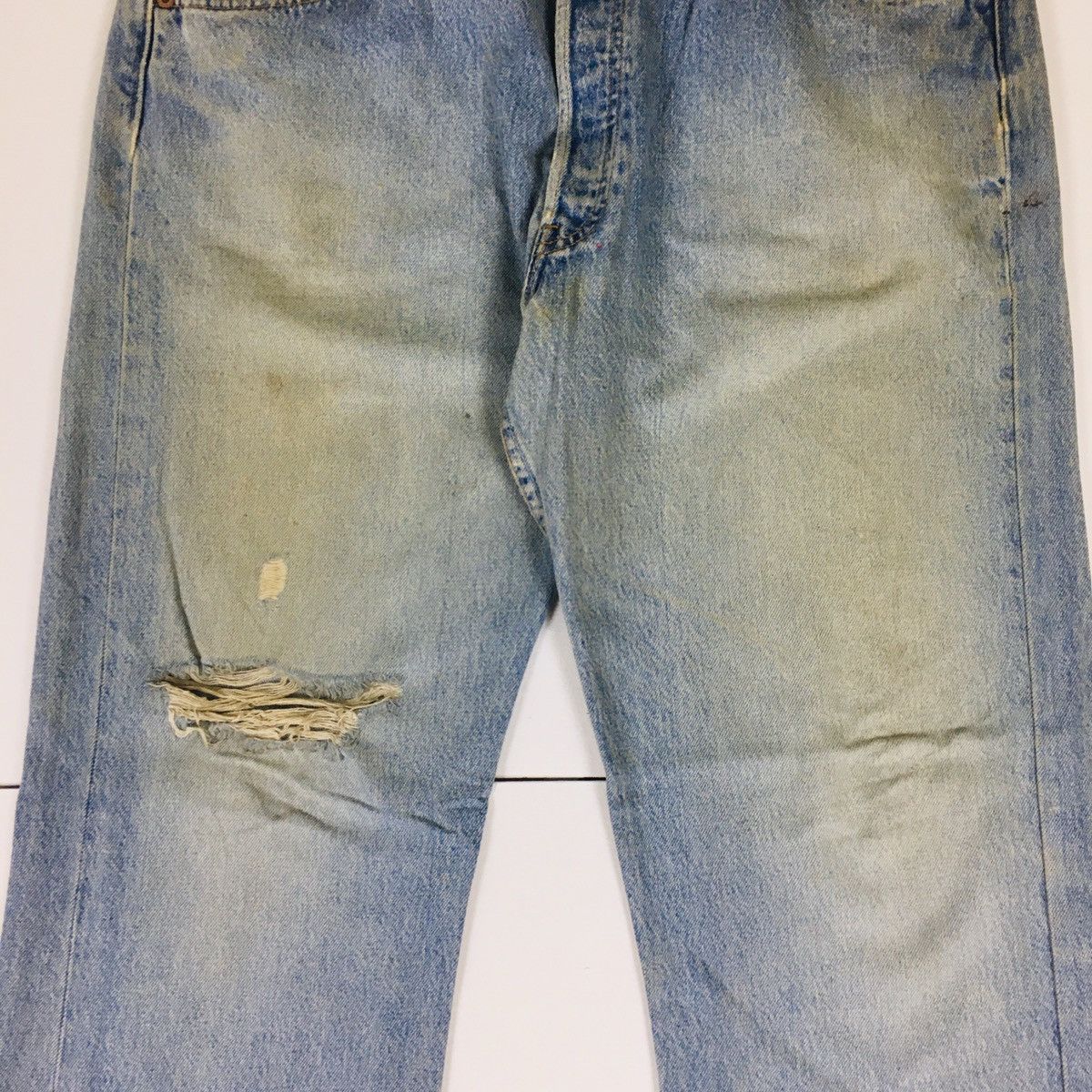 Levi's Vintage Clothing Vintage 90s Levi’s 501 Distress Size US 38 / EU 54 - 3 Thumbnail