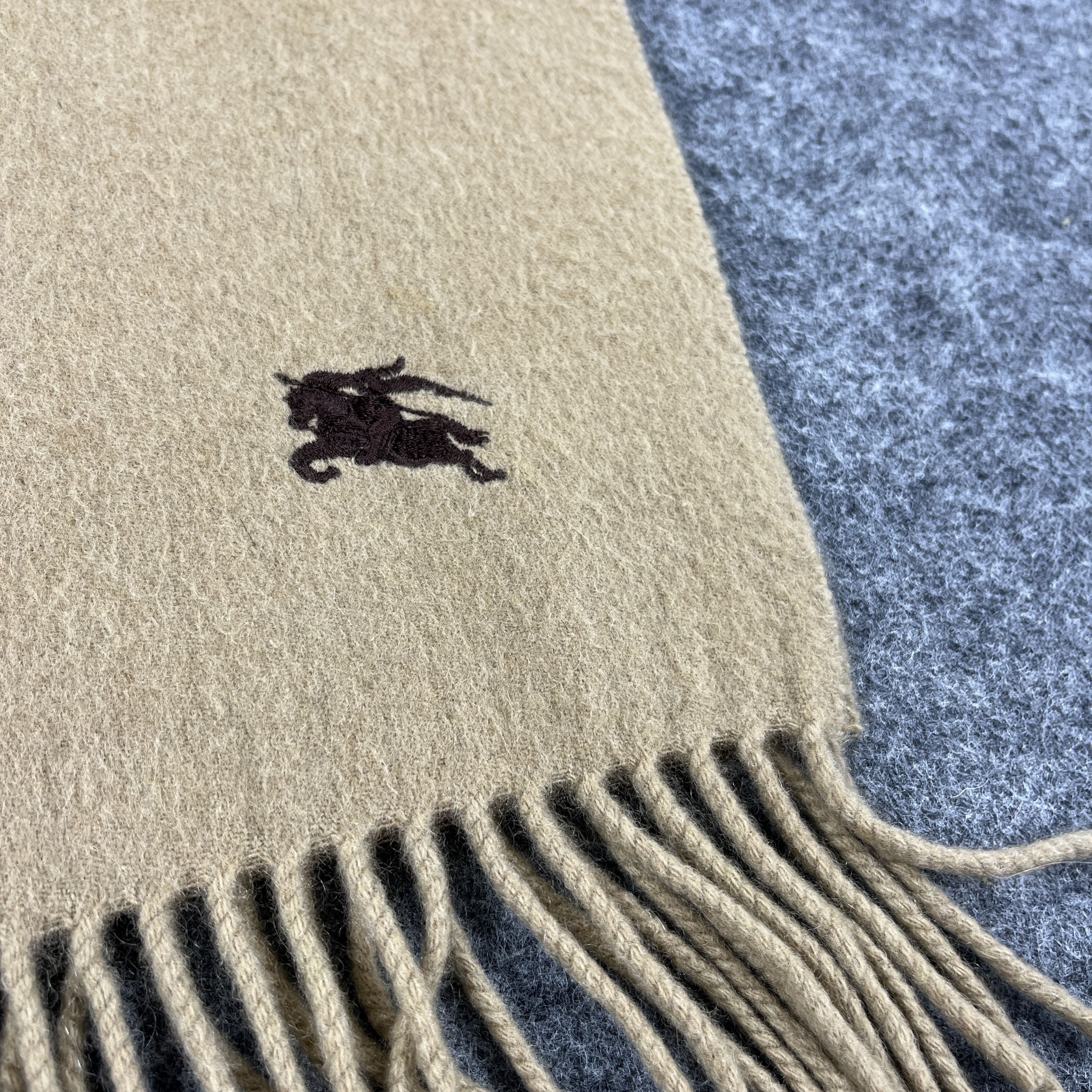 Burberry Burberry Cashmere Scarf / Muffler / Neckwear T1070 Size ONE SIZE - 6 Thumbnail