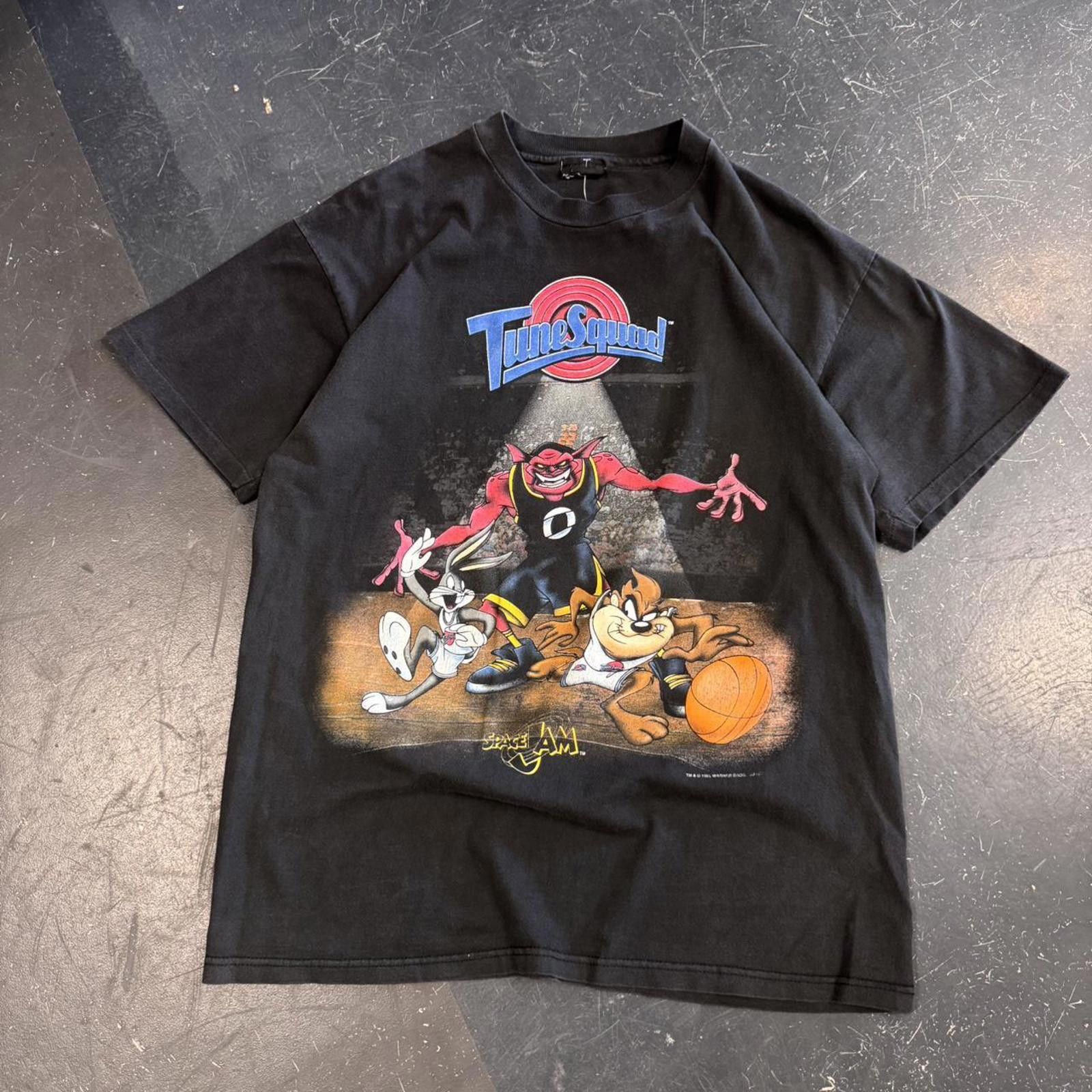 Vintage Vintage 1995 RARE PRINT Looney Tunes Space Jam Tee Size US L / EU 52-54 / 3 - 2 Thumbnail