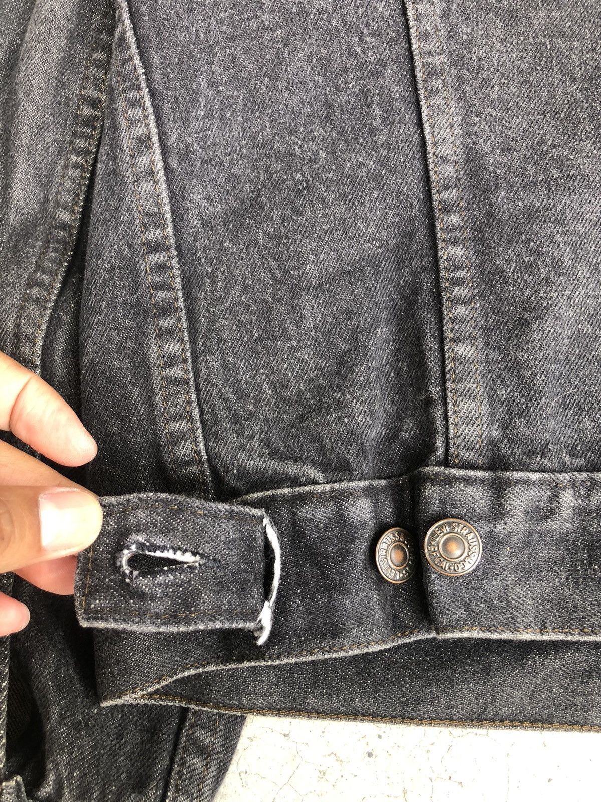 Levi's Vintage 80s Levis Denim Jacket Distressed Denim Size US M / EU 48-50 / 2 - 14 Thumbnail