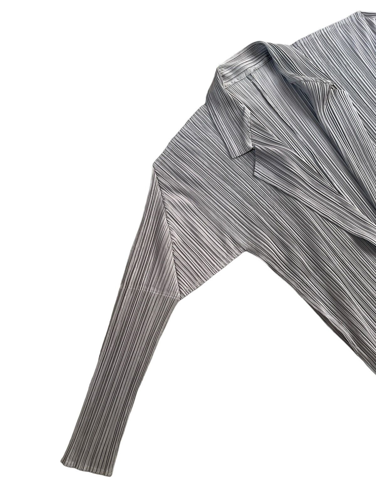 Pleats Please Issey Miyake Vintage Pleats Please Lightweight Switching Jacket Size M / US 6-8 / IT 42-44 - 4 Thumbnail