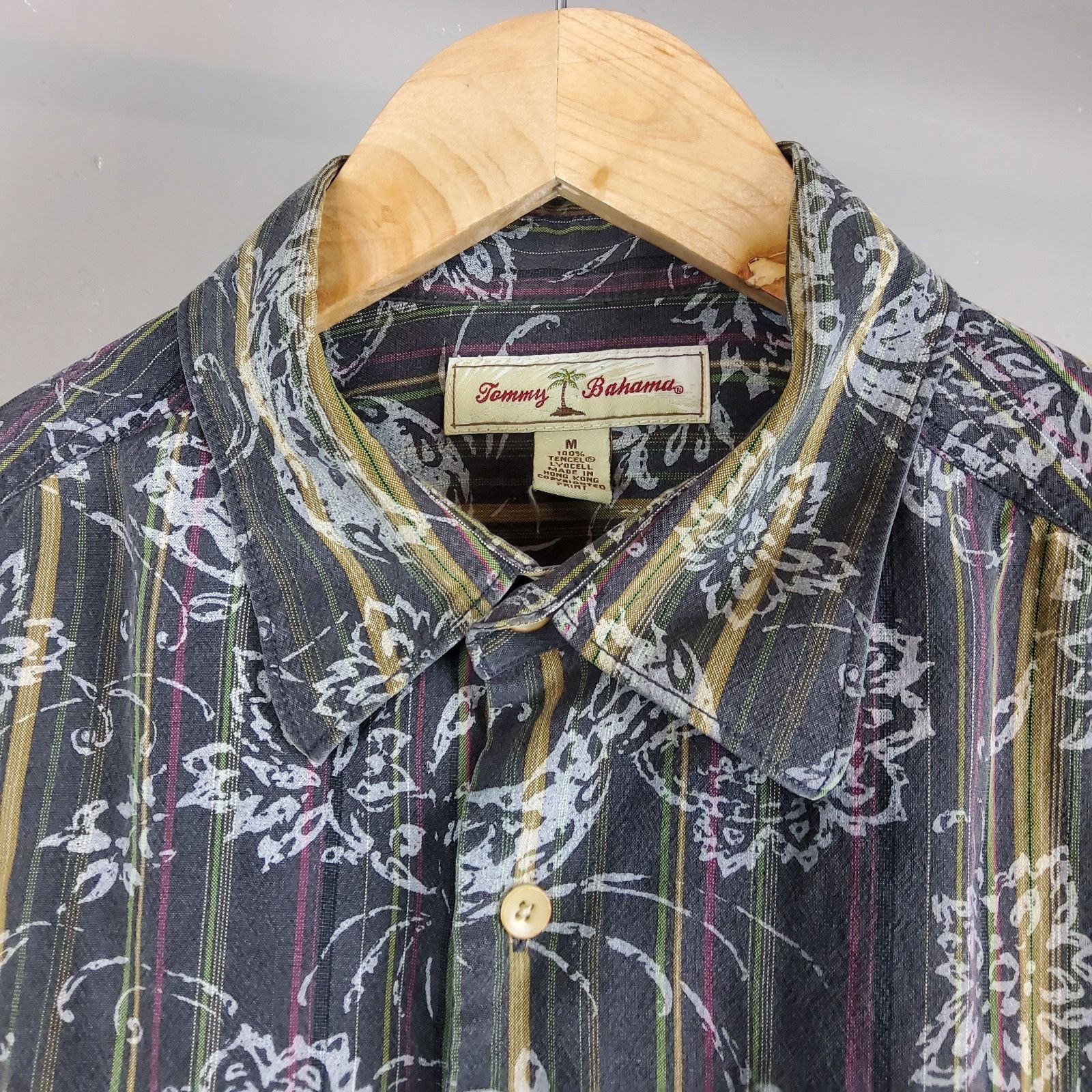 Tommy Bahama Tommy Bahama Tropical Button Up Shirt Size Medium Size US M / EU 48-50 / 2 - 4 Thumbnail