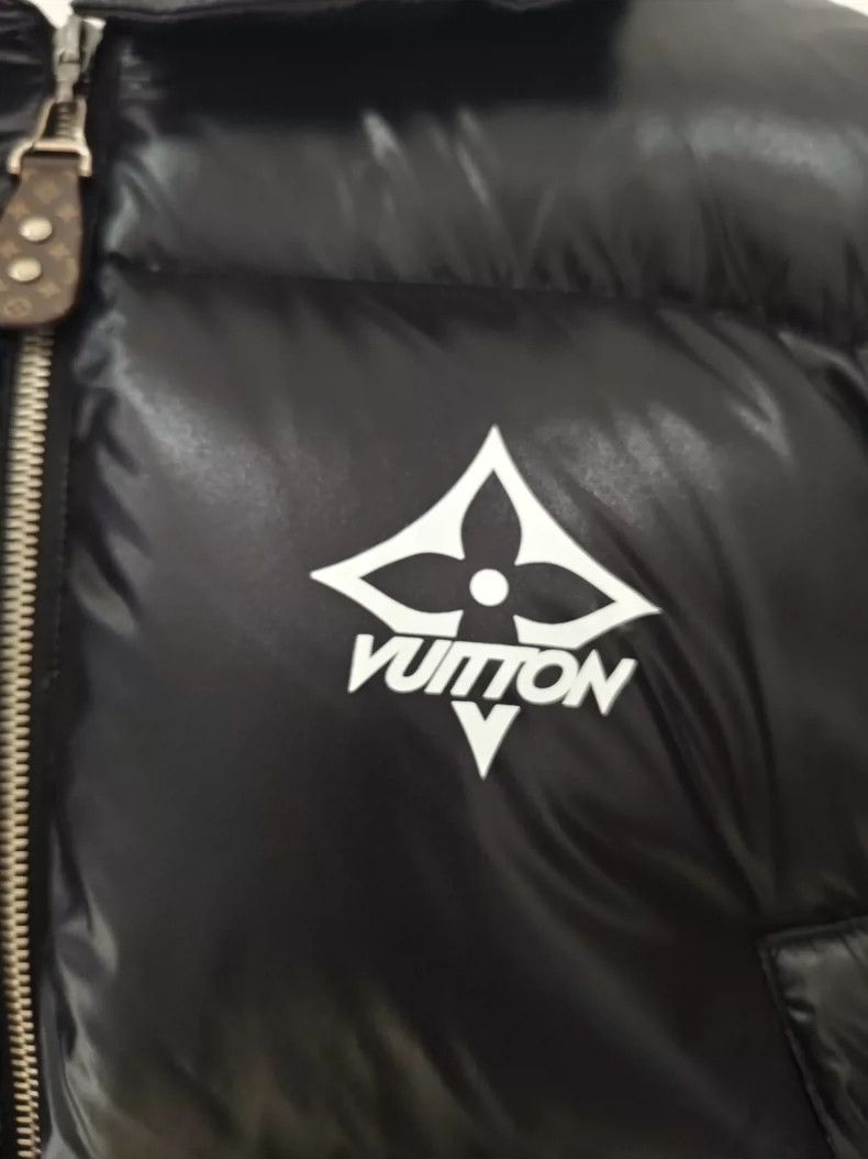 Louis Vuitton Louis Vuitton Black teddy down vest Size XS / US 0-2 / IT 36-38 - 2 Thumbnail