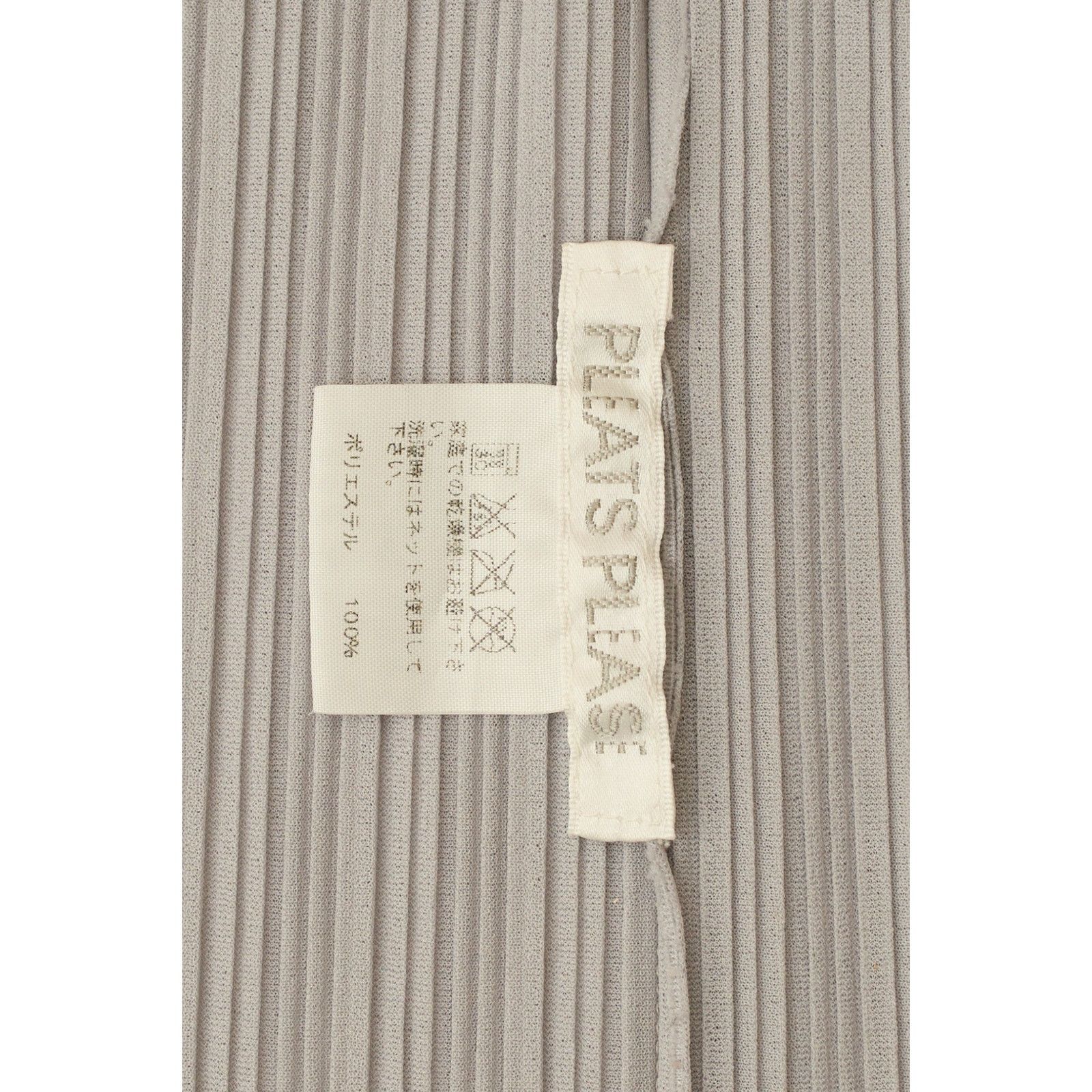 Issey Miyake Pleats Please Grey Mock Neck Short Sleeve Top Size L / US 10 / IT 46 - 4 Thumbnail