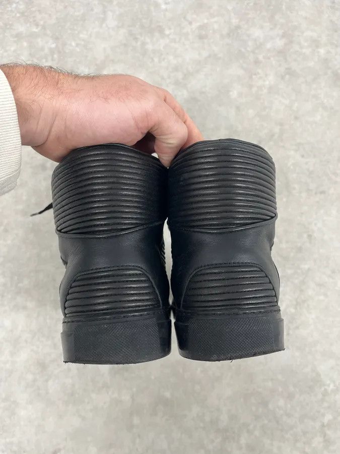 Balenciaga Balenciaga Monochrome Black High Leather Sneakers Size US 6 / EU 39 - 7 Thumbnail