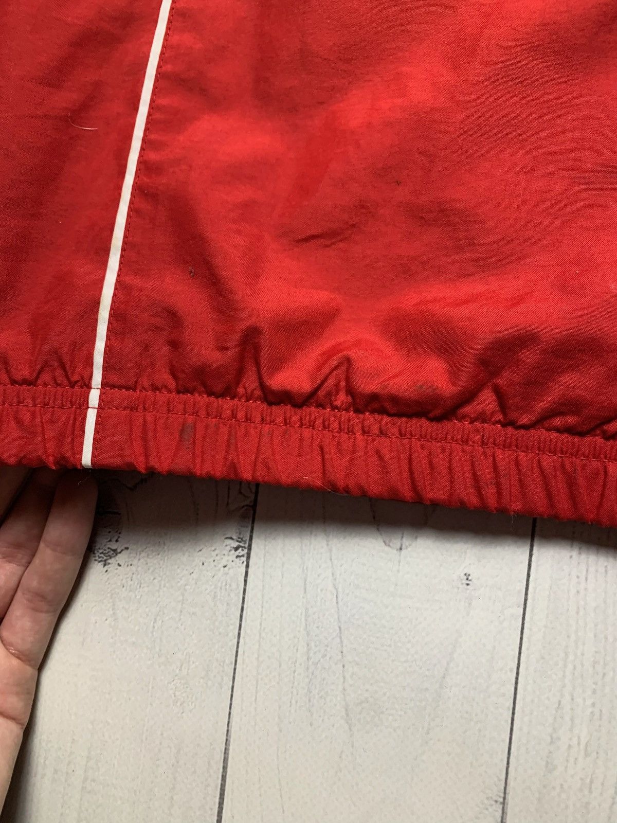 Nike × Vintage Vintage Nike track jacket size L red logo rare Size US L / EU 52-54 / 3 - 9 Thumbnail