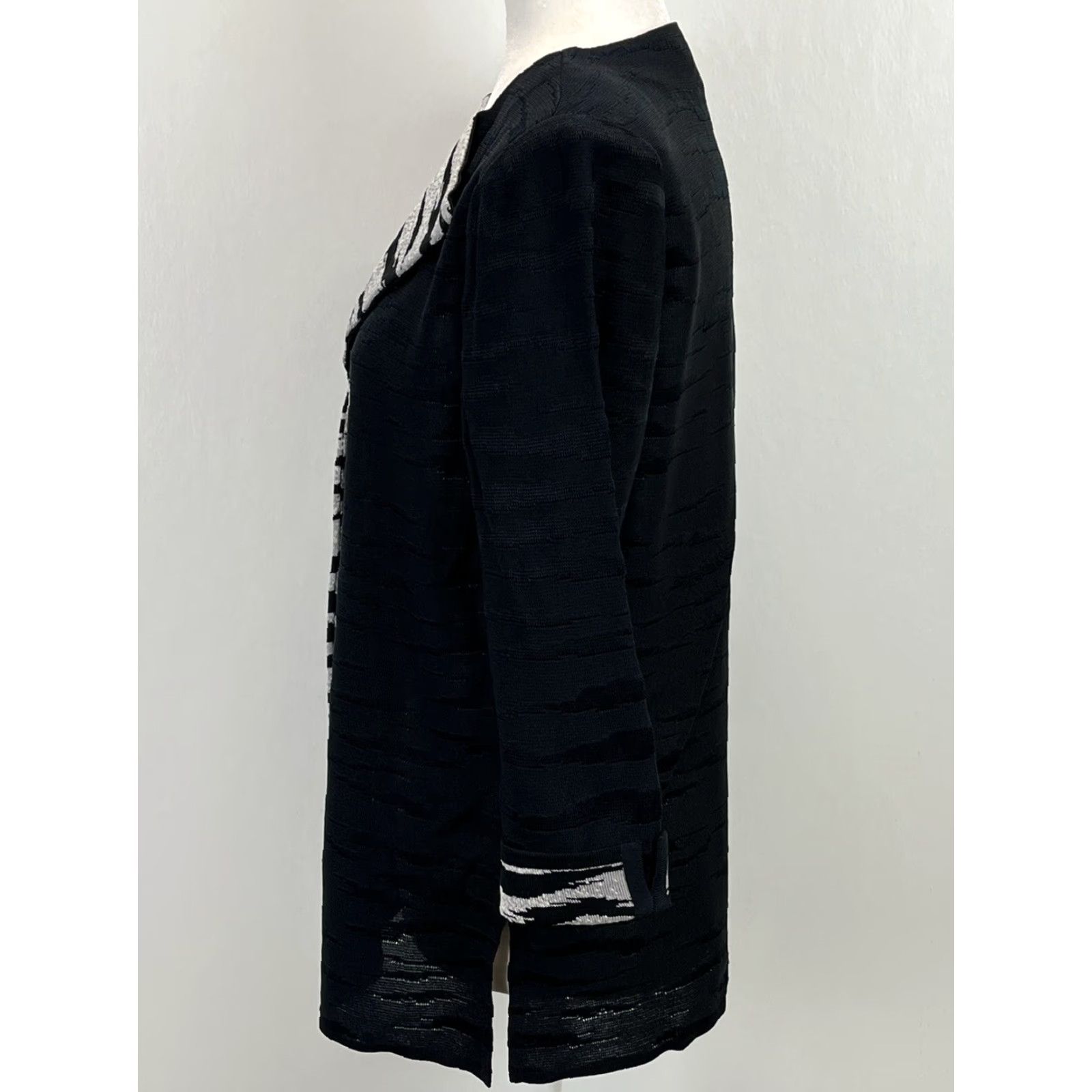 Vintage MING WANG Cardigan Sweater Womens Knit Black Size M EUC Single Clasp Size M / US 6-8 / IT 42-44 - 2 Thumbnail