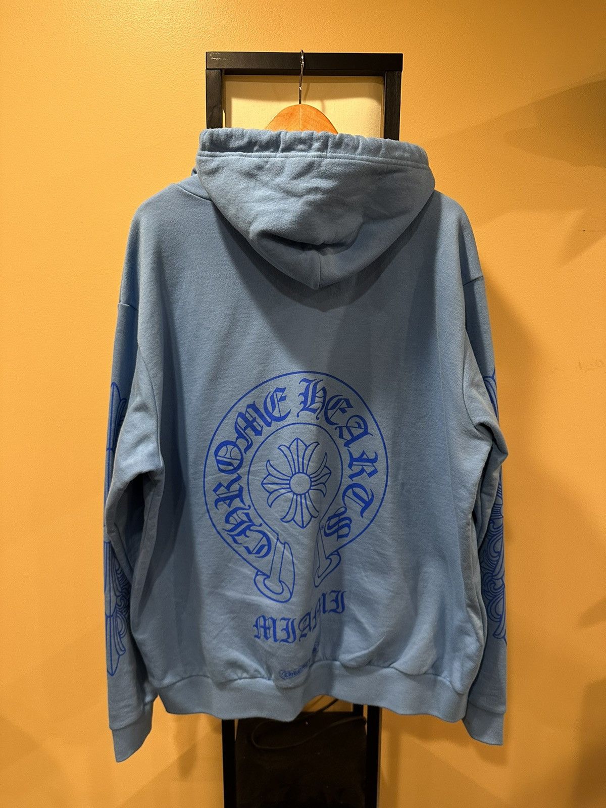 Chrome Hearts Chrome Hearts Miami Exclusive Blue Horseshoe Logo 