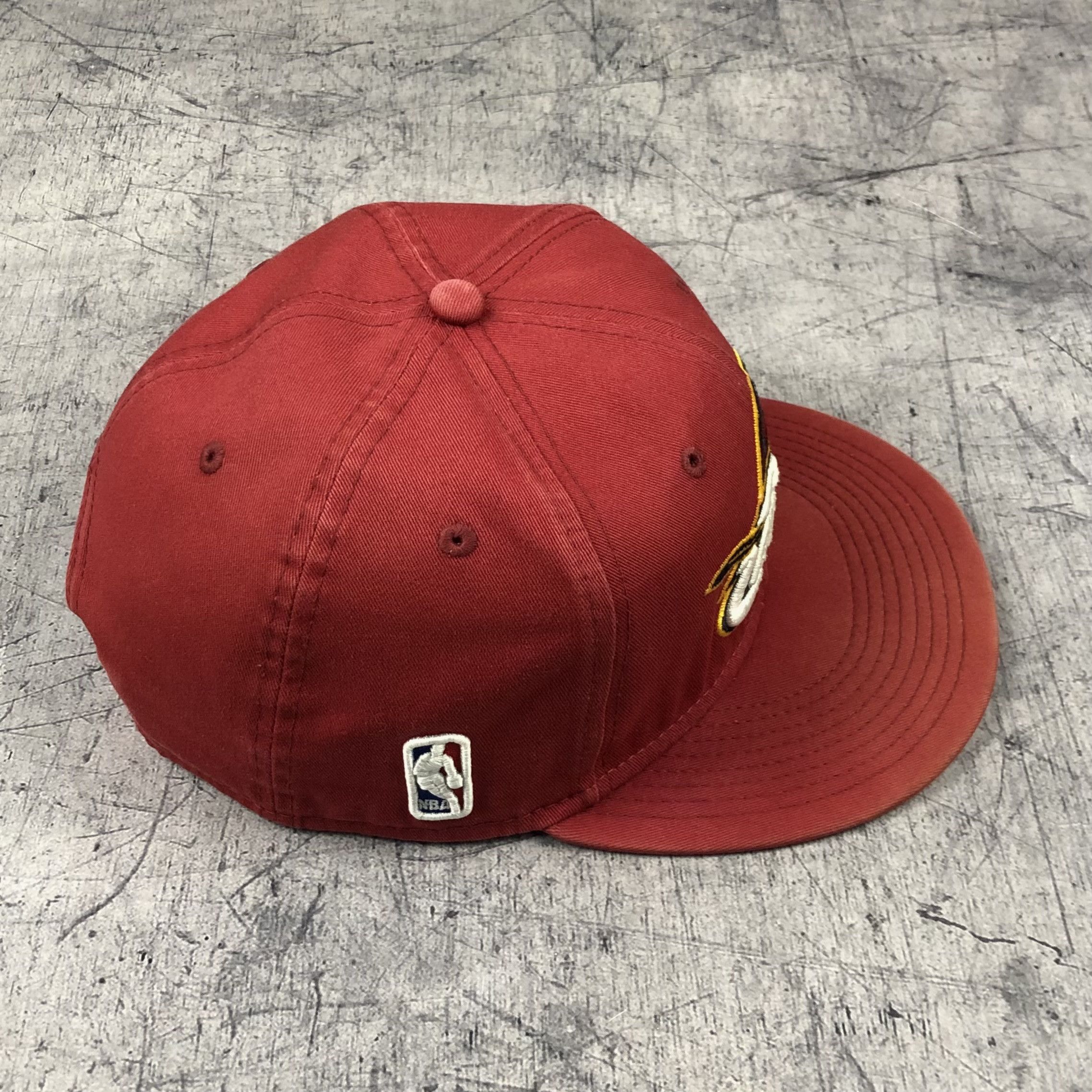 NBA Vintage NBA Cleveland Cavaliers Cap Size ONE SIZE - 4 Thumbnail