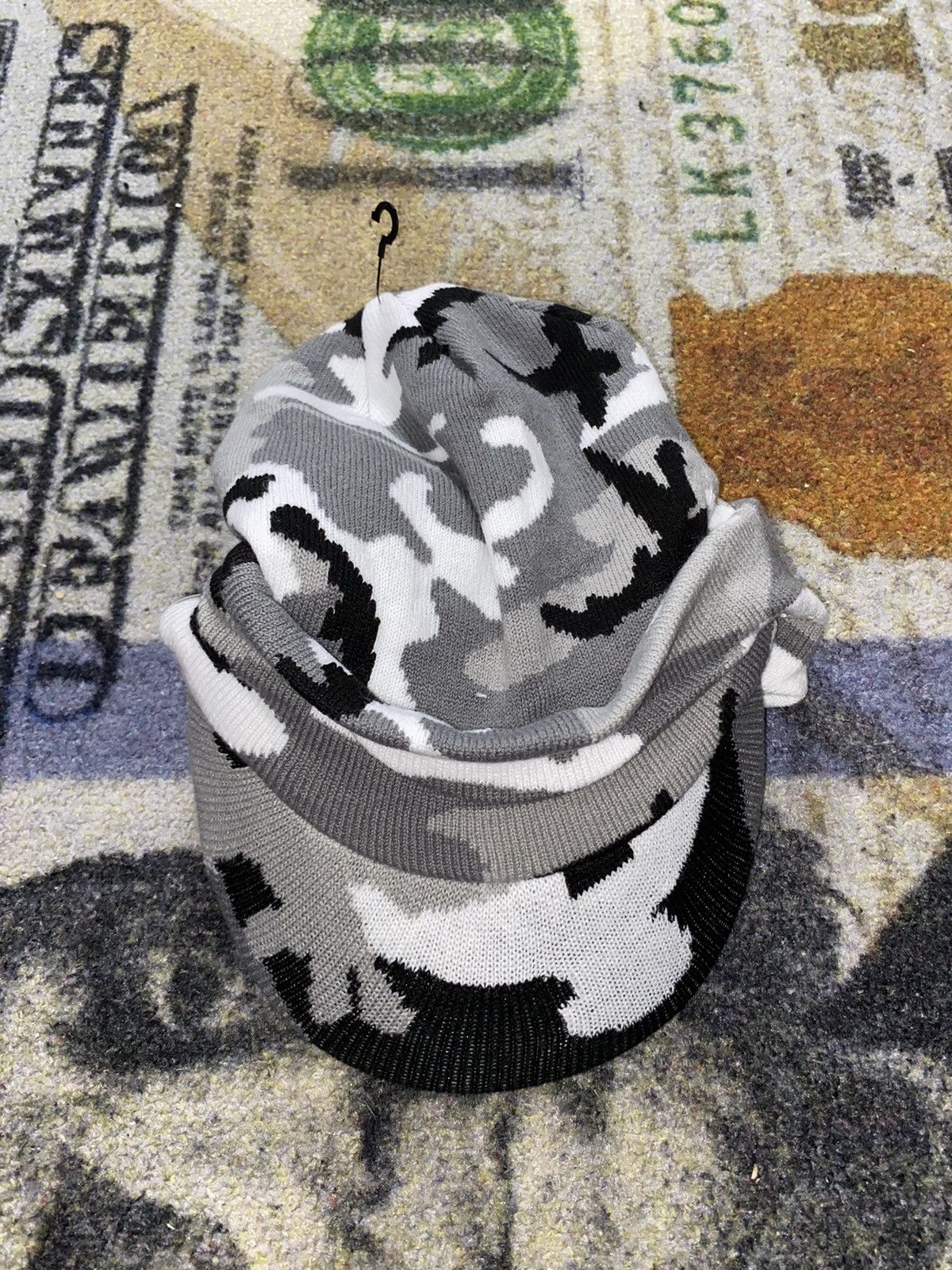 New Era × Palace Palace New Era Peak Beanie Size ONE SIZE - 3 Thumbnail