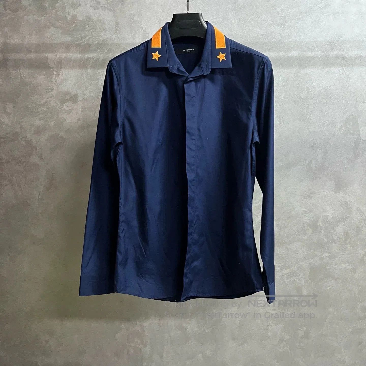 Givenchy Givenchy Blue Embroidered Lapel Long. Size US M / EU 48-50 / 2 - 1 Thumbnail