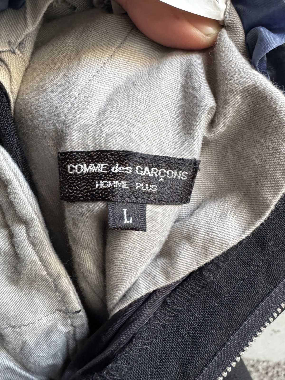 Comme des Garcons Homme Plus Comme Des Garcons Homme Plus Ruffle Waistband Pants Size US 32 / EU 48 - 17 Thumbnail