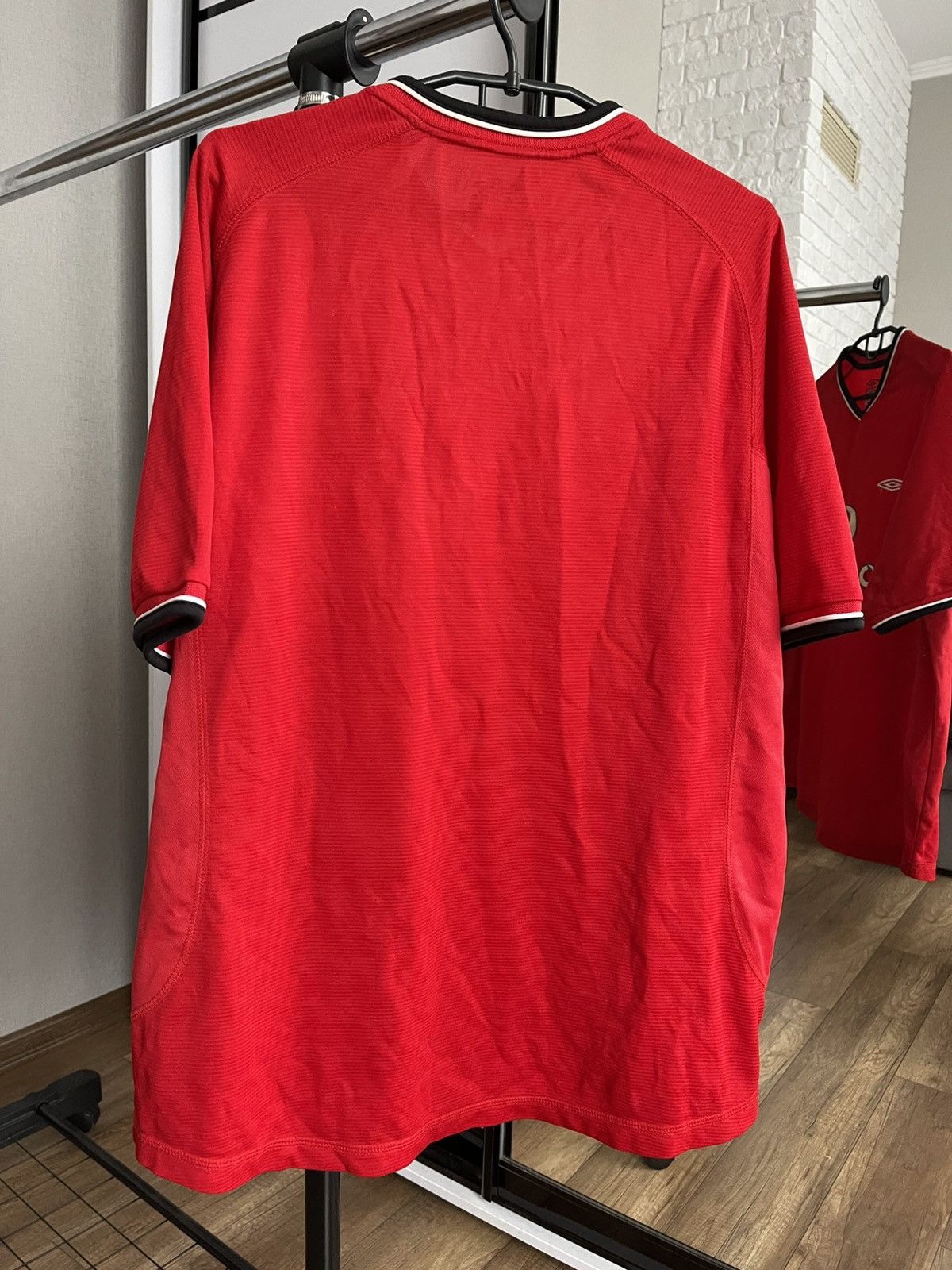 Umbro 2000/2002 Umbro Manchester United Vintage Soccer Jersey Tee Size US XL / EU 56 / 4 - 4 Thumbnail