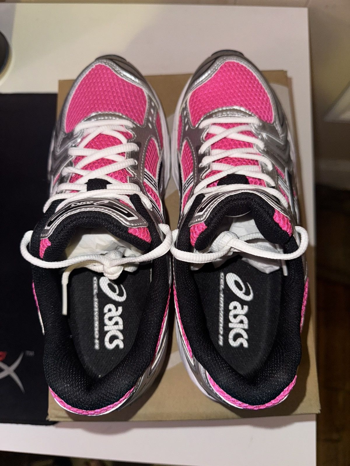 Asics Gel Kayano 14 ‘Pink Glow’ Size US 7.5 / EU 40-41 - 7 Thumbnail
