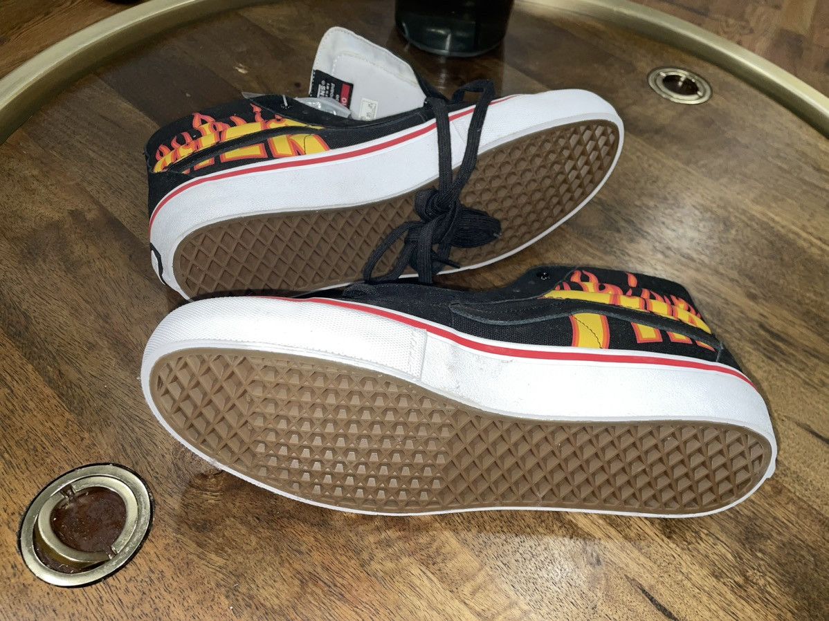 Vans Vans X Thrasher High Top Size US 12 / EU 45 - 2 Thumbnail