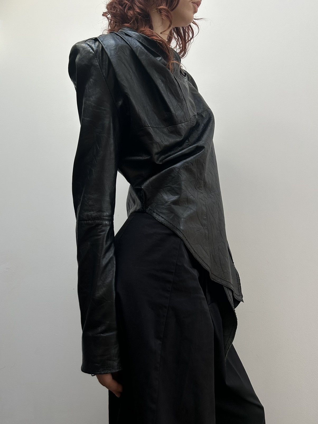 Vintage Vintage avant-garde asymmetric leather jacket Size S / US 4 / IT 40 - 1 Thumbnail
