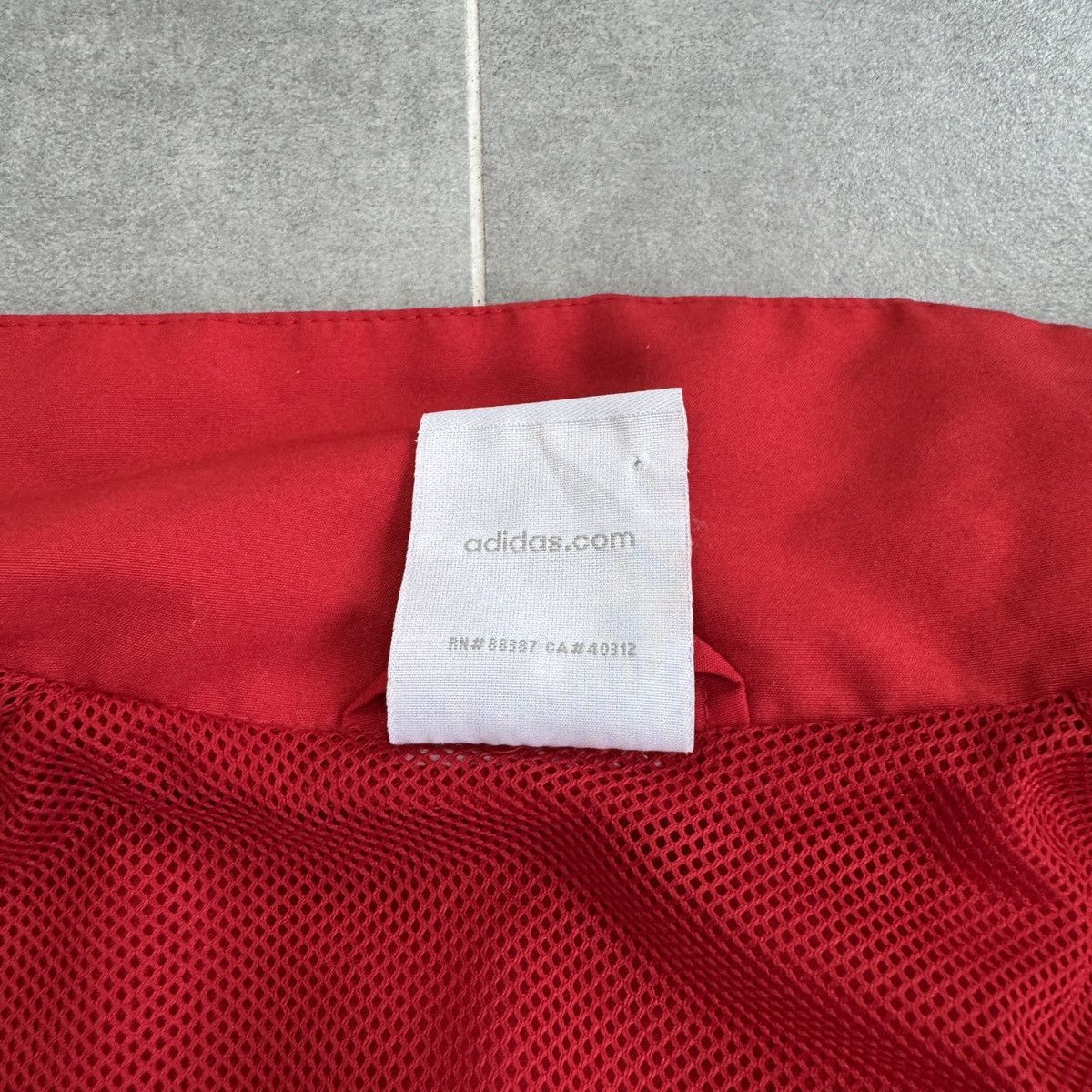Adidas Adidas FC Bayern Munich Bundesliga 2009 Y2K Football Jacket Size US M / EU 48-50 / 2 - 13 Thumbnail