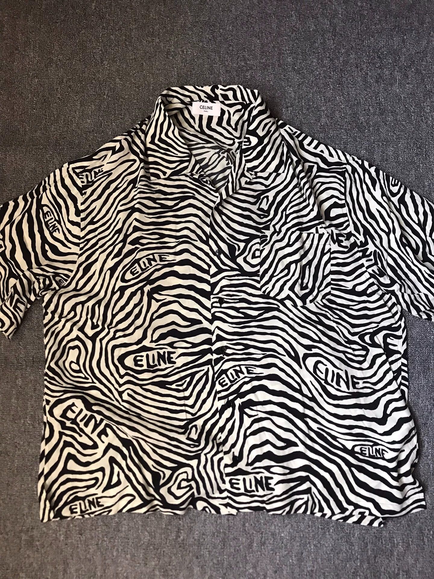 Celine Celine zebra print lettering short-sleeve shirt 40 Size US XXS / EU 40 - 3 Thumbnail