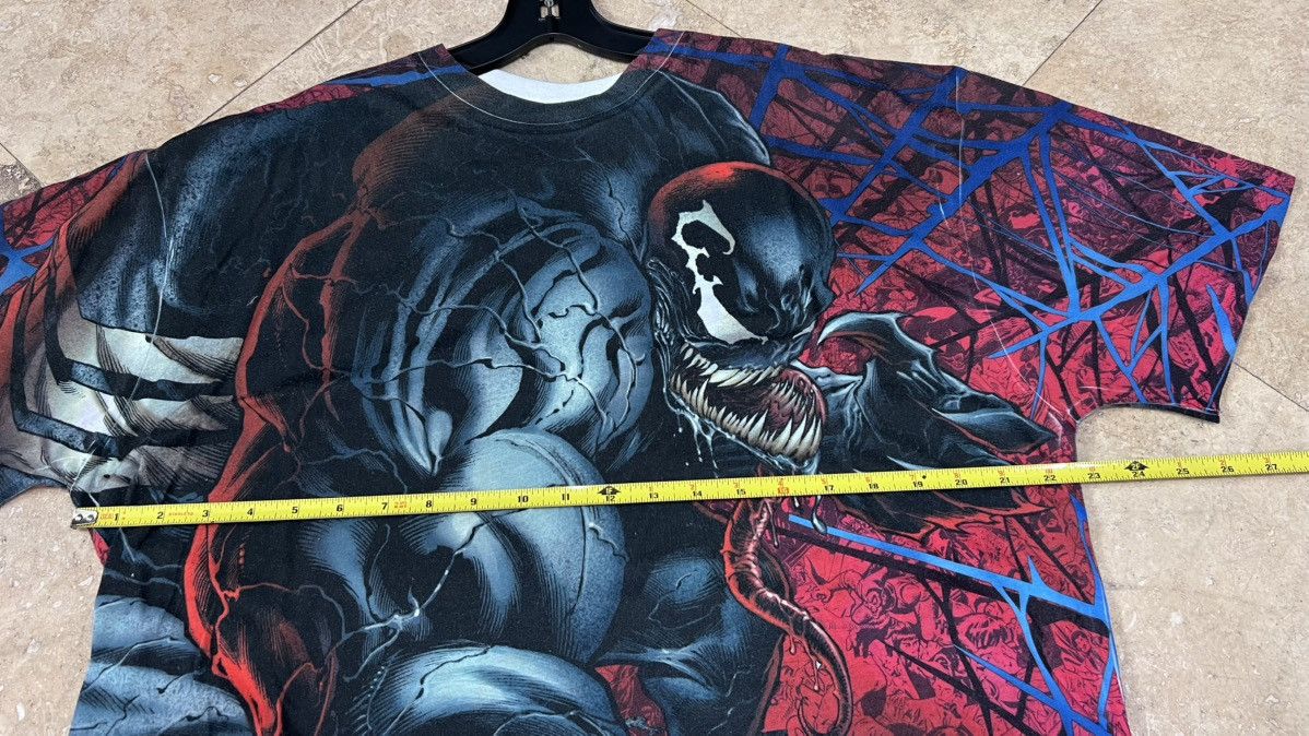 Marvel Comics AOP Venom Marvel Comics Tee Size XL Size US XL / EU 56 / 4 - 5 Thumbnail