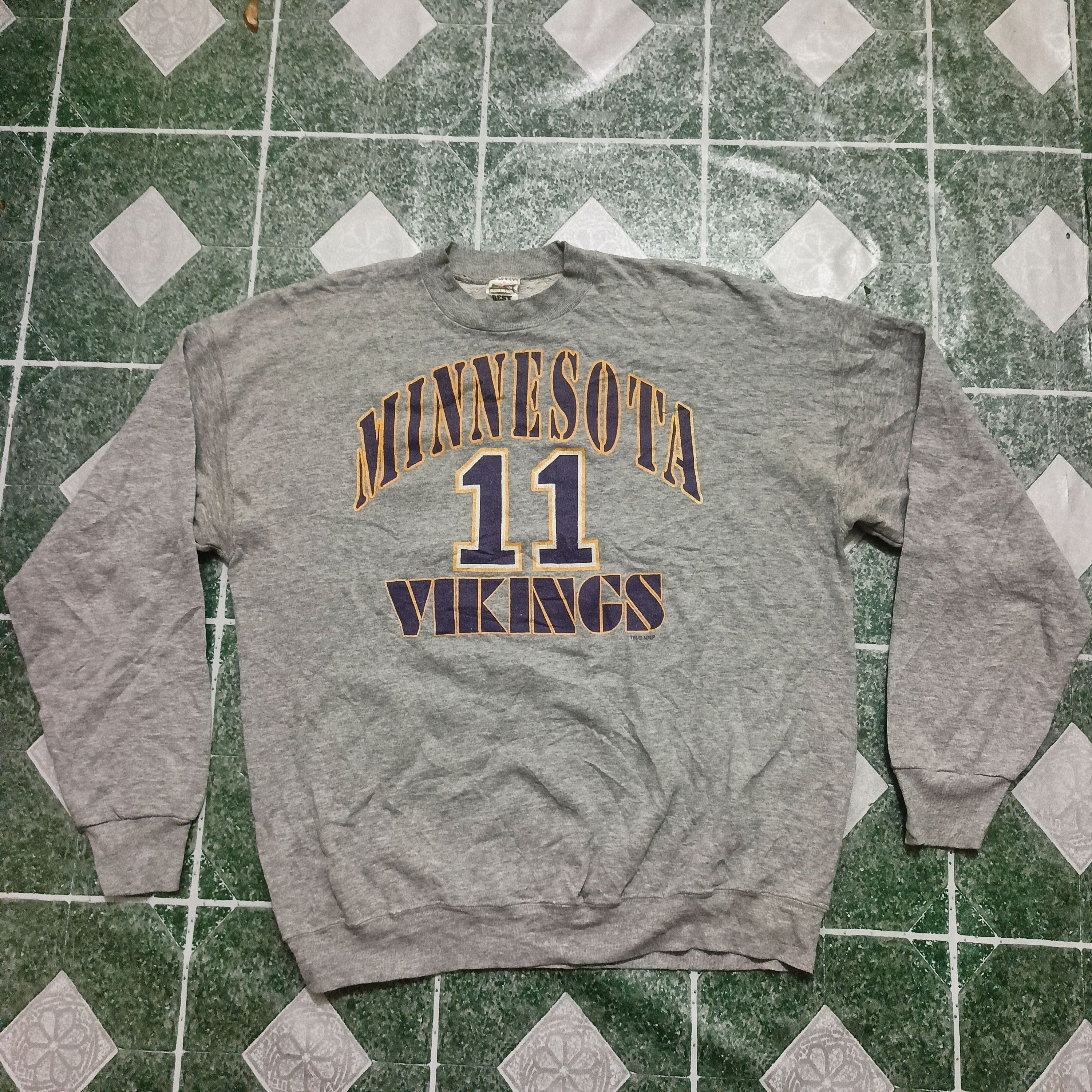 image of Fruit Of The Loom x Nfl VTG Minnesota Vikings Nfl Culpepper 11 Sweatshirt in Grey, Men's (Size XL)