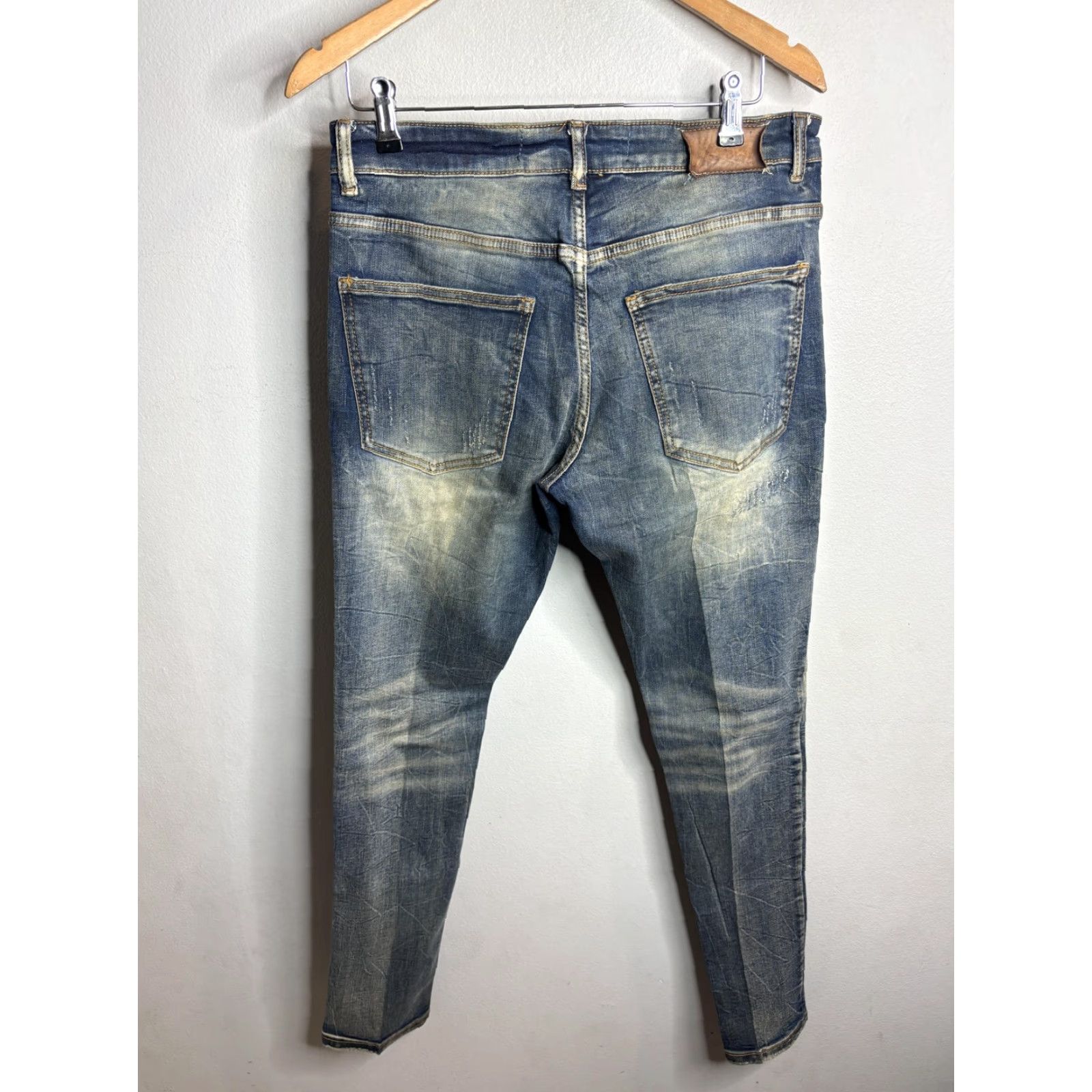 Denime VALABASAS Jeans Mens 32x32 Blue Medium Wash Distressed Skinny Stretch Denim Size US 32 / EU 48 - 4 Thumbnail