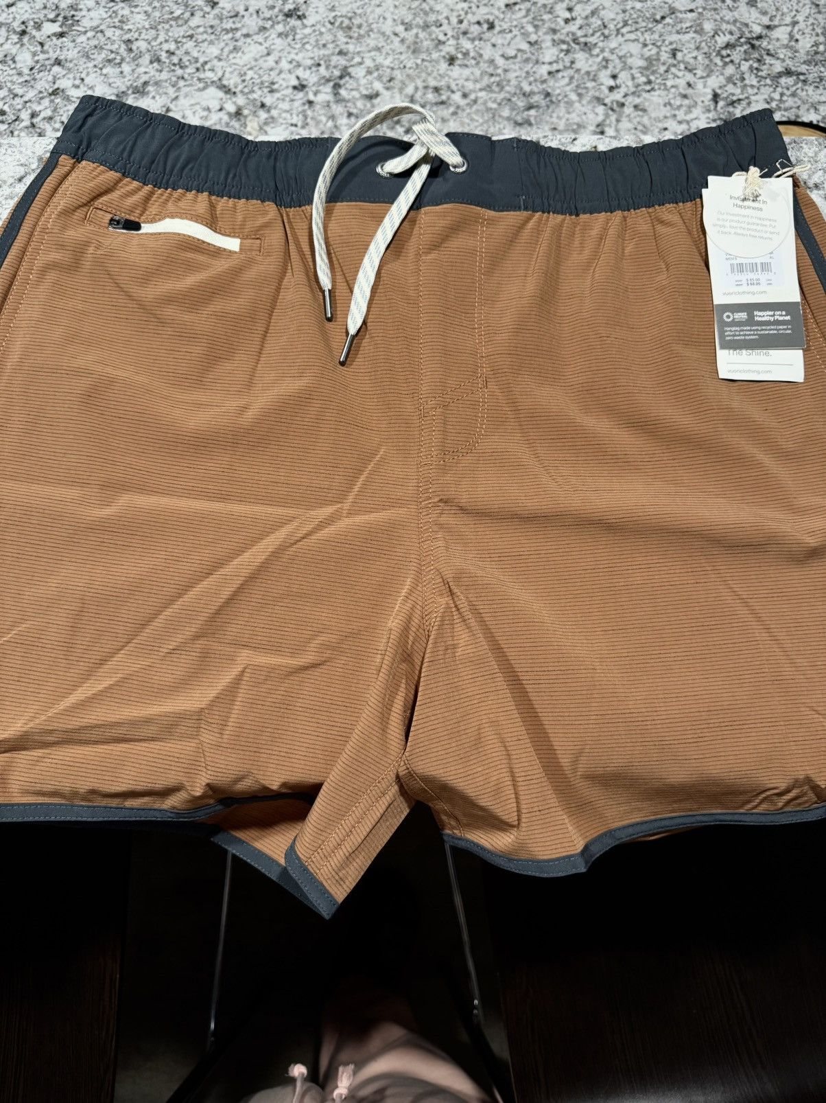 Vuori VUORI SHORTS. Size US 40 / EU 56 - 2 Thumbnail