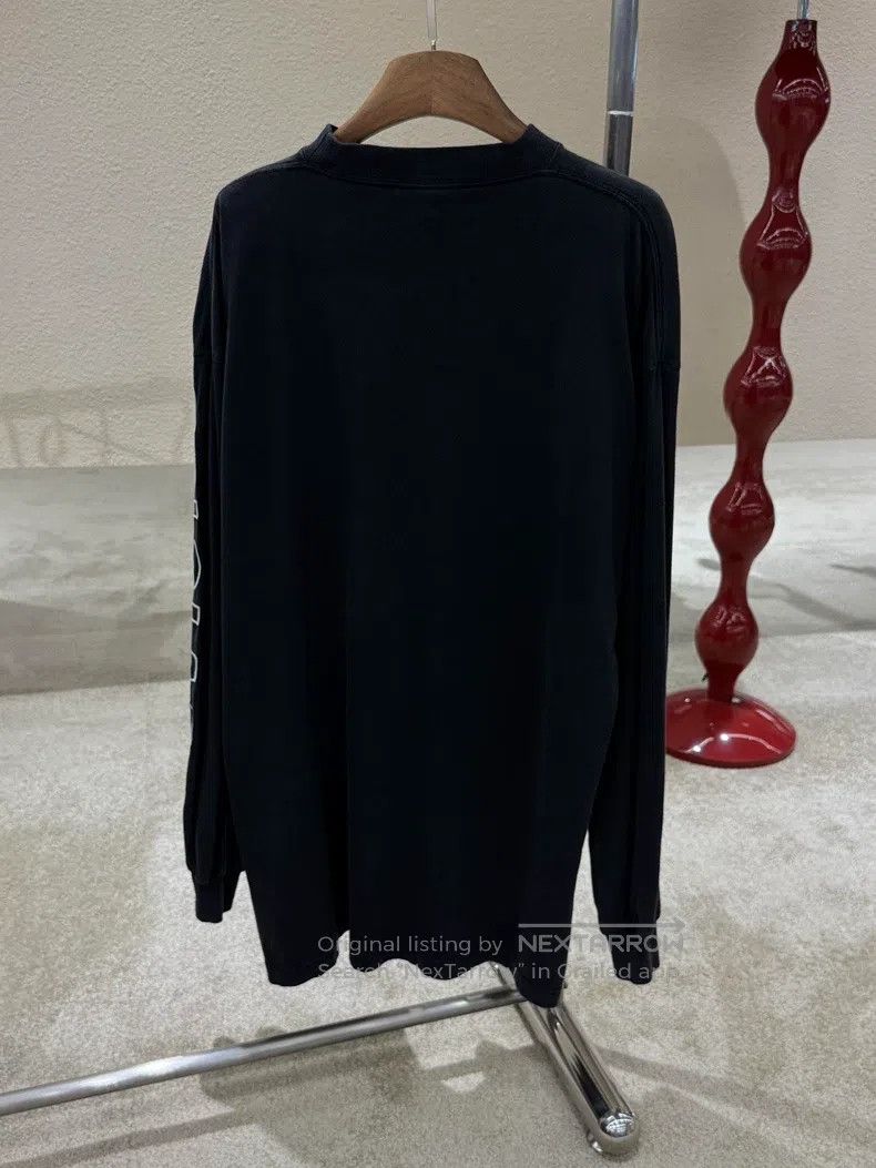Balenciaga Balenciaga Round neck logo letter print long-sleeve hoodie Size US S / EU 44-46 / 1 - 2 Thumbnail