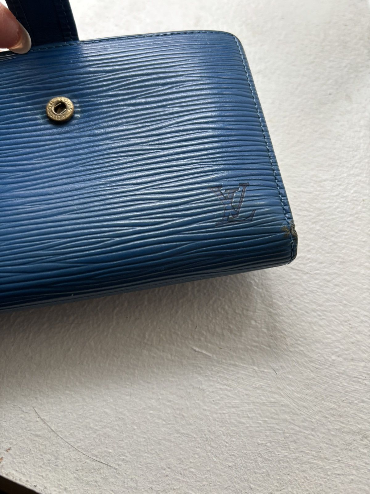 Louis Vuitton Authentic Louis Vuitton Blue Wallet Size ONE SIZE - 3 Thumbnail