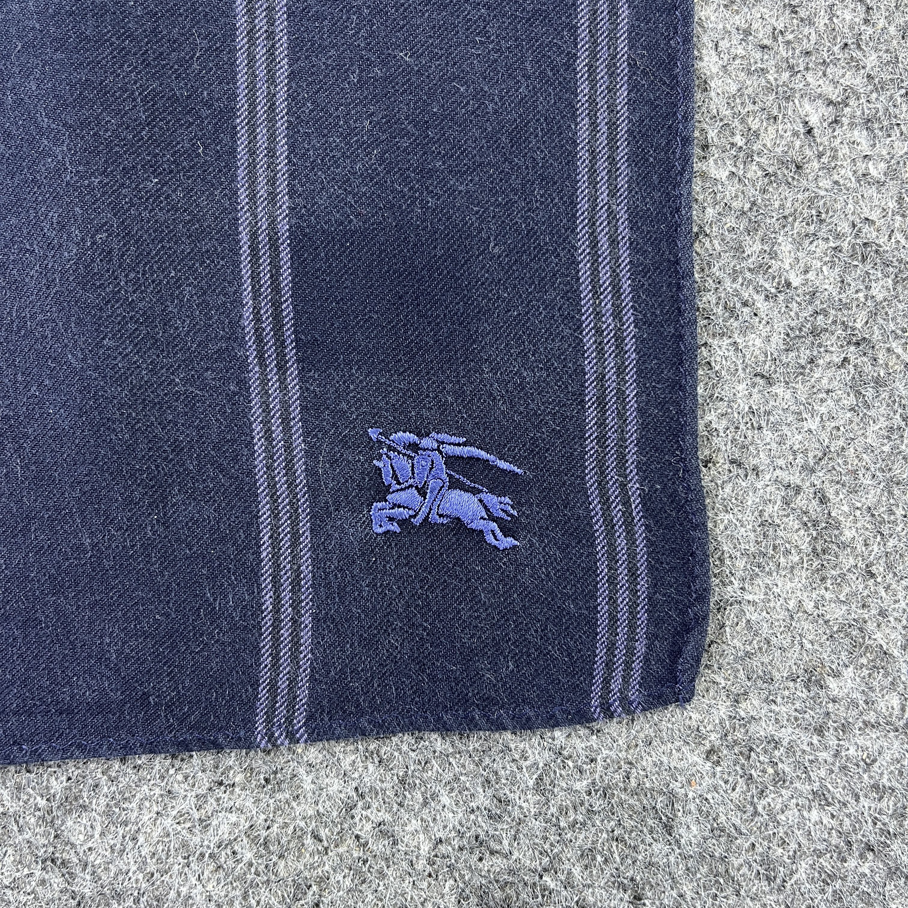 Burberry Burberry Handkerchief / Bandana / Neckerchief B1143 Size ONE SIZE - 2 Thumbnail