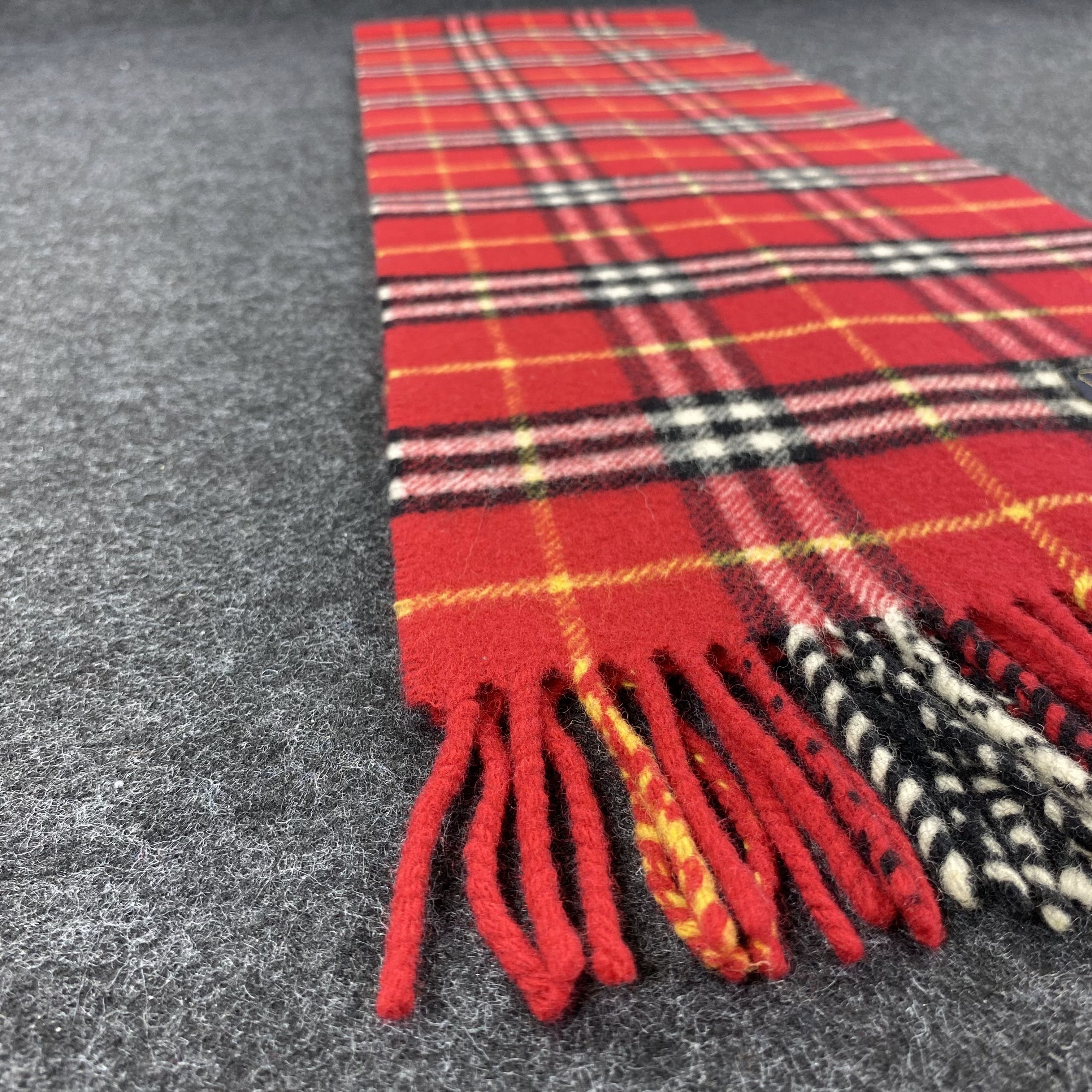 Burberry × Designer × Vintage GF10233 Burberry Scarf Neck Wear Muffler Nova Check Size ONE SIZE - 5 Thumbnail