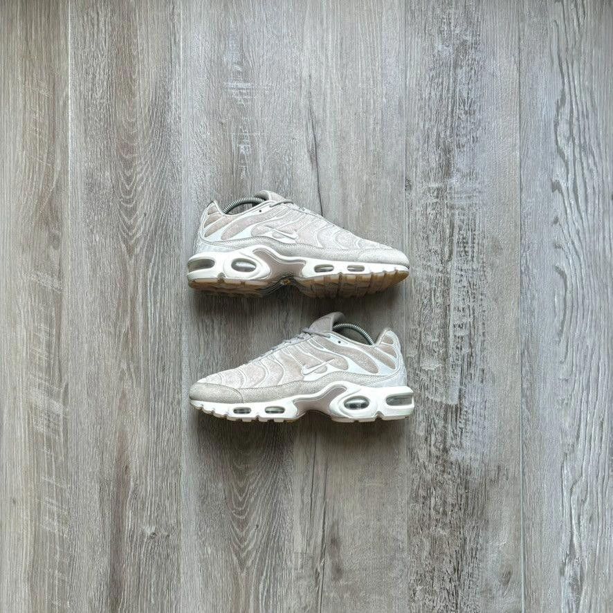 Nike NIKE • WMNS Air Max Plus LX "Particle Rose" (8.5M) Size US 8.5 / EU 41-42 - 1 Thumbnail
