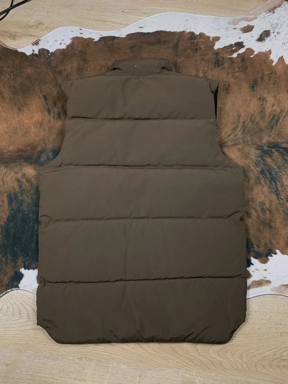 Canada Goose Vintage 00s Canada Goose Brown Down Puffer Vest Jacket Size US S / EU 44-46 / 1 - 5 Thumbnail