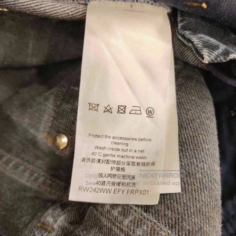 Louis Vuitton Louis Vuitton Dark blue logo straight-leg wide-leg pants Size US 34 / EU 50 - 3 Thumbnail