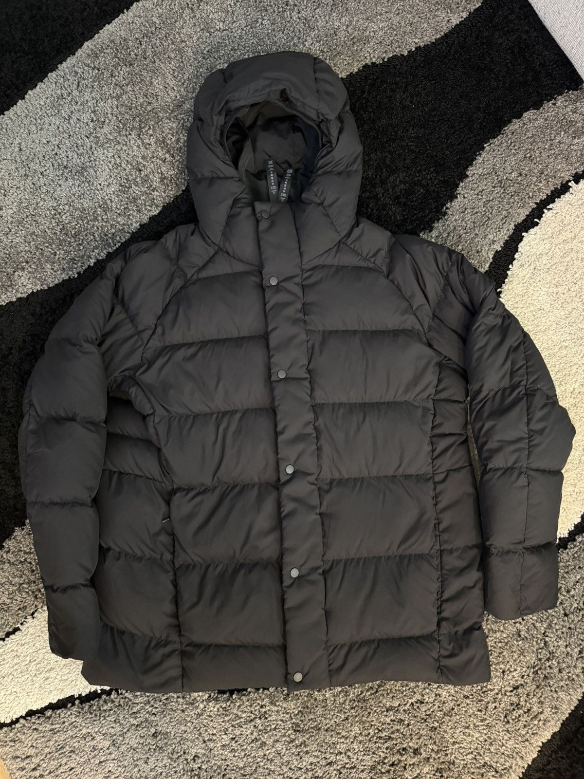 Lululemon Lululemon Wunder Puff 600 Down Fill Jacket Size US L / EU 52-54 / 3 - 1 Thumbnail