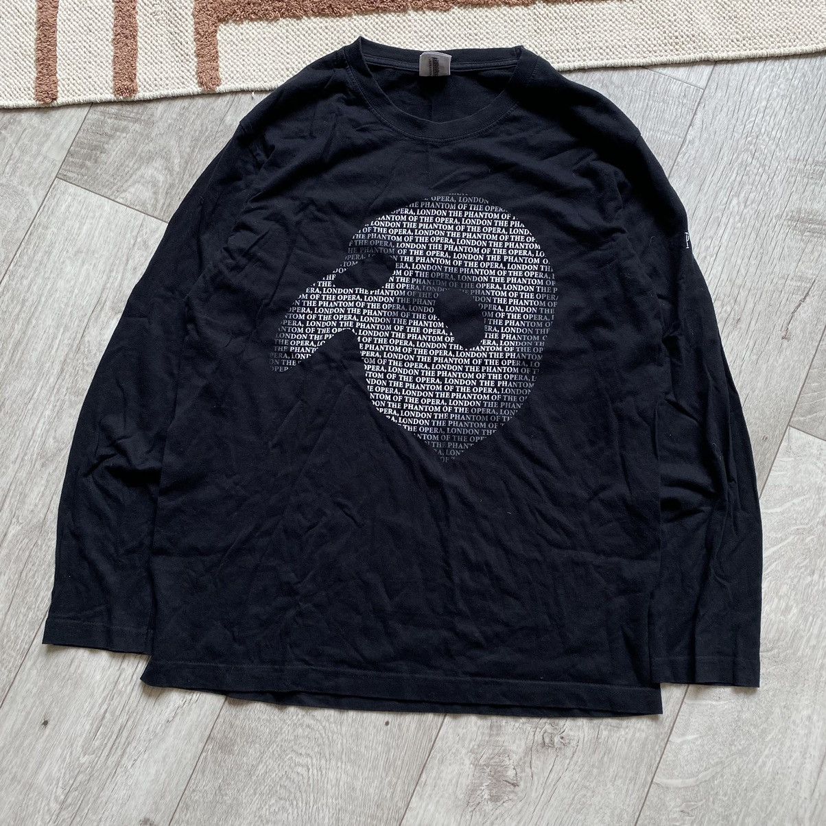 Other THE PHANTOM OF THE OPERA Y2K MASK LONG SLEEVE T SHIRT Size US M / EU 48-50 / 2 - 1 Thumbnail