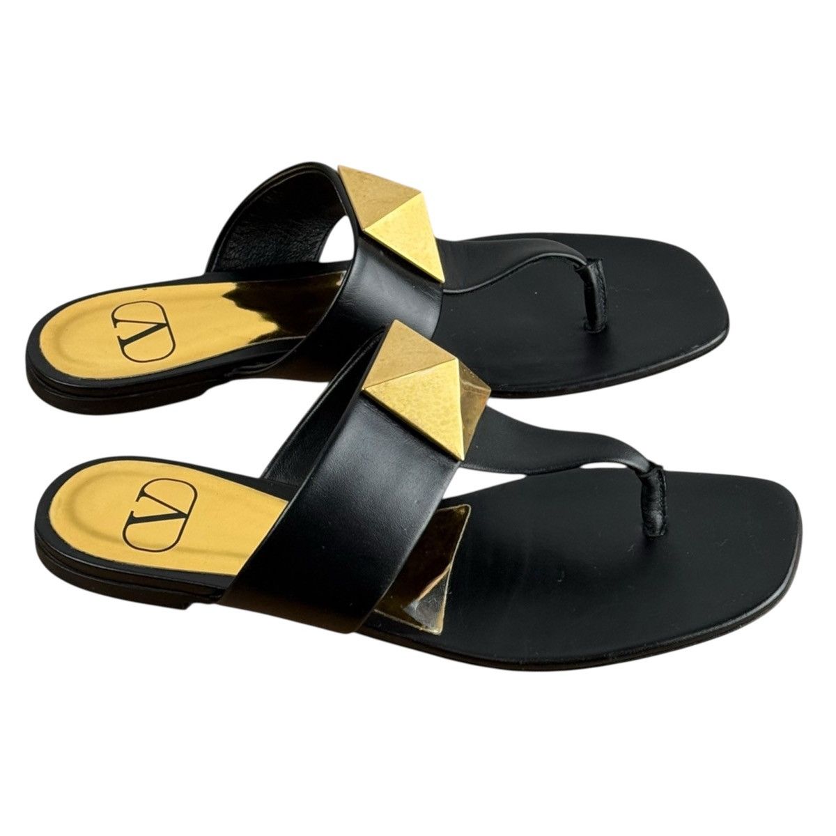 Valentino Valentino Garavani One Stud Thong Sandals – Black Size US 8 / IT 38 - 5 Thumbnail
