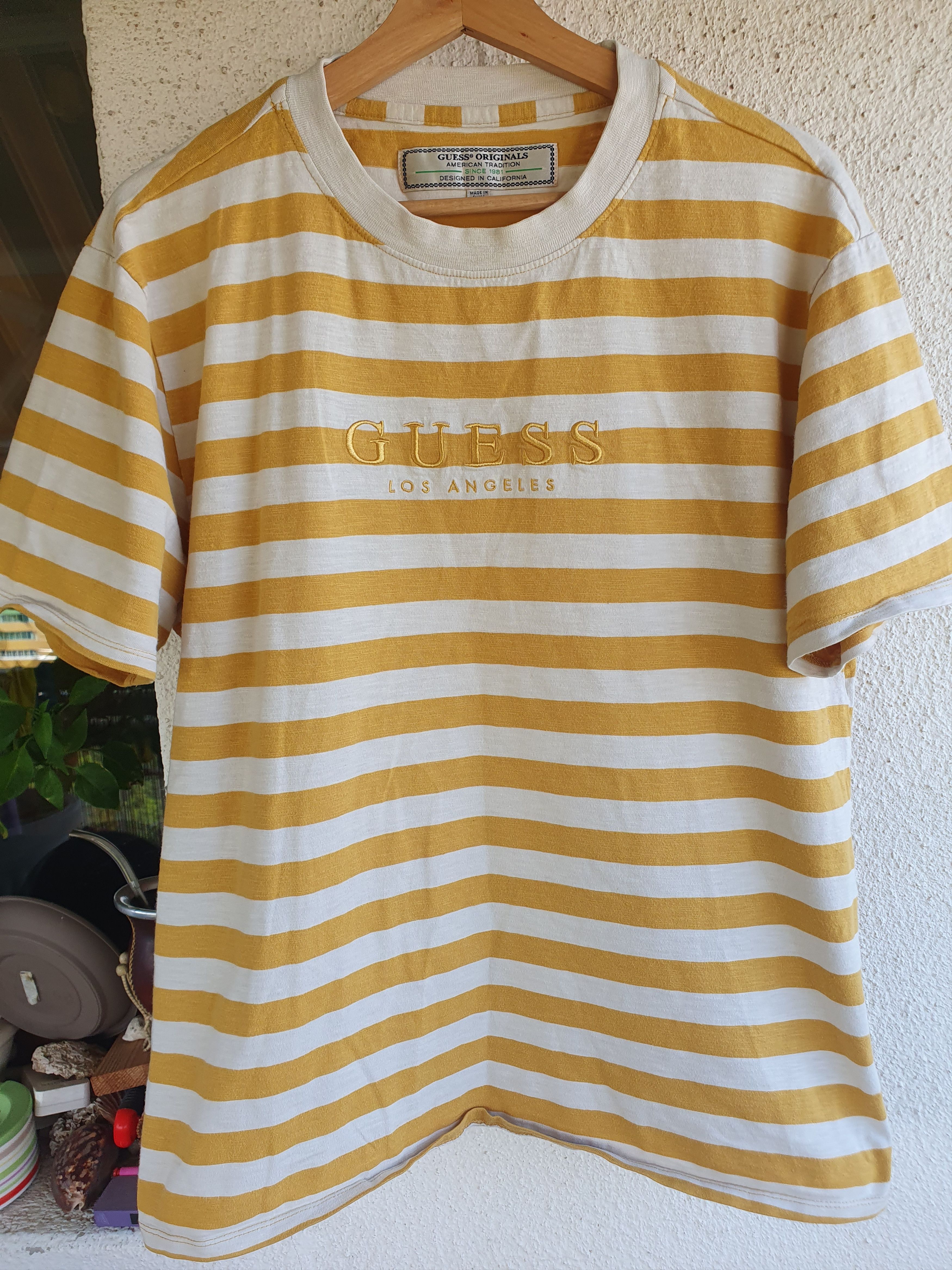 Guess Guess Jeans Los Angeles Yellow Stripes Embroidered logo M/L Size US L / EU 52-54 / 3 - 1 Thumbnail
