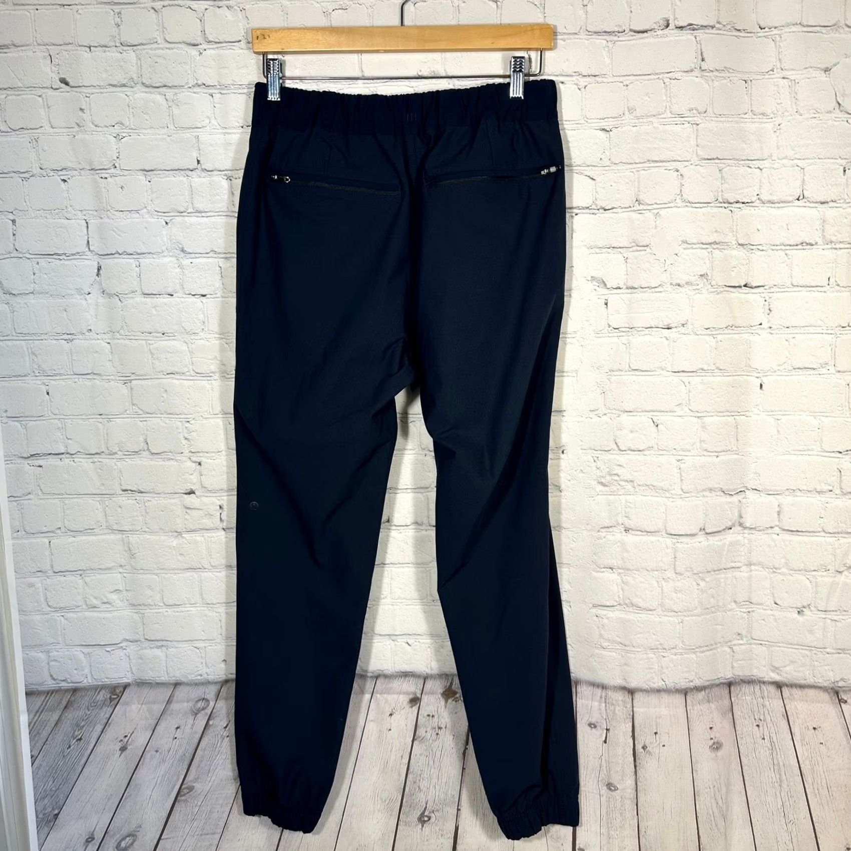 Lululemon Lululemon Warpcity Jogger Mens Navy Blue Athletic Pants Zip Pockets Medium Slim Fit Tapered Inseam 30 Size US 31 - 7 Thumbnail
