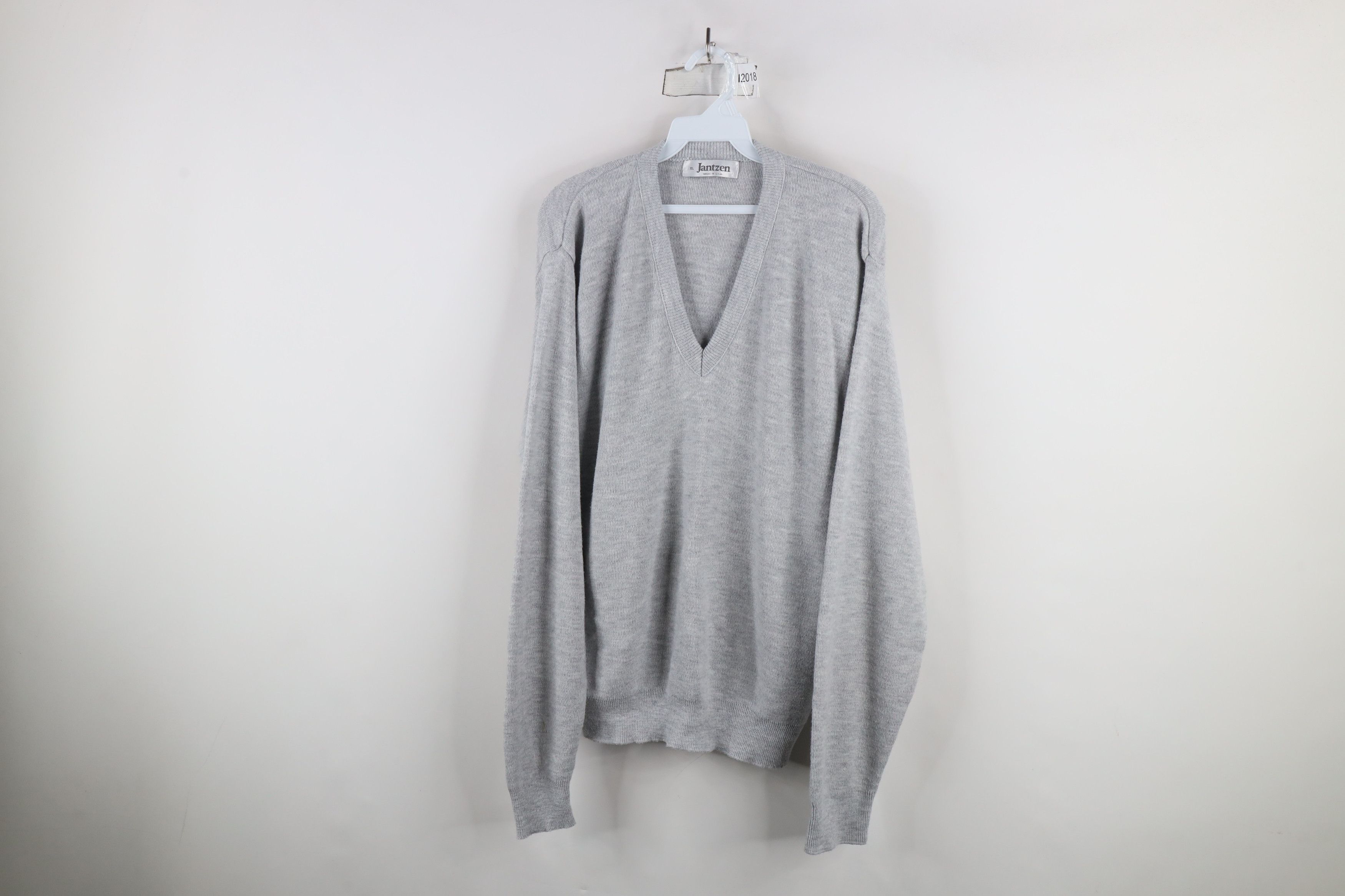Vintage Vintage 70s Streetwear Knit V-Neck Sweater Heather Gray USA Size US XL / EU 56 / 4 - 1 Thumbnail