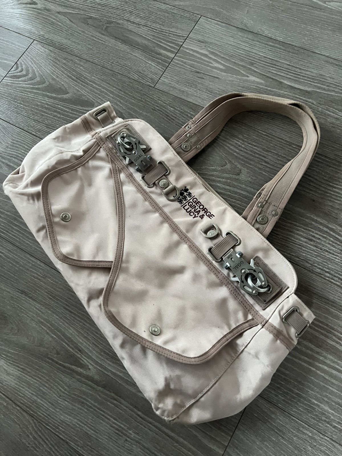 Japanese Brand ❗️❗️George Gina & Lucy Travel Dudley Dix Pink GGL Bag❗️❗️ Size ONE SIZE - 9 Thumbnail