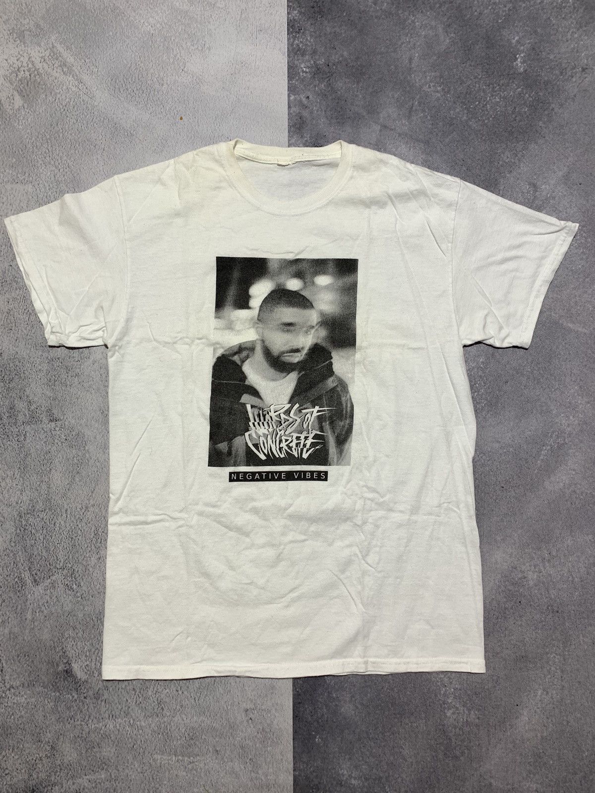 Band Tees Vintage Y2K Drake Negative Vibes band tee big logo size M Size US M / EU 48-50 / 2 - 1 Thumbnail