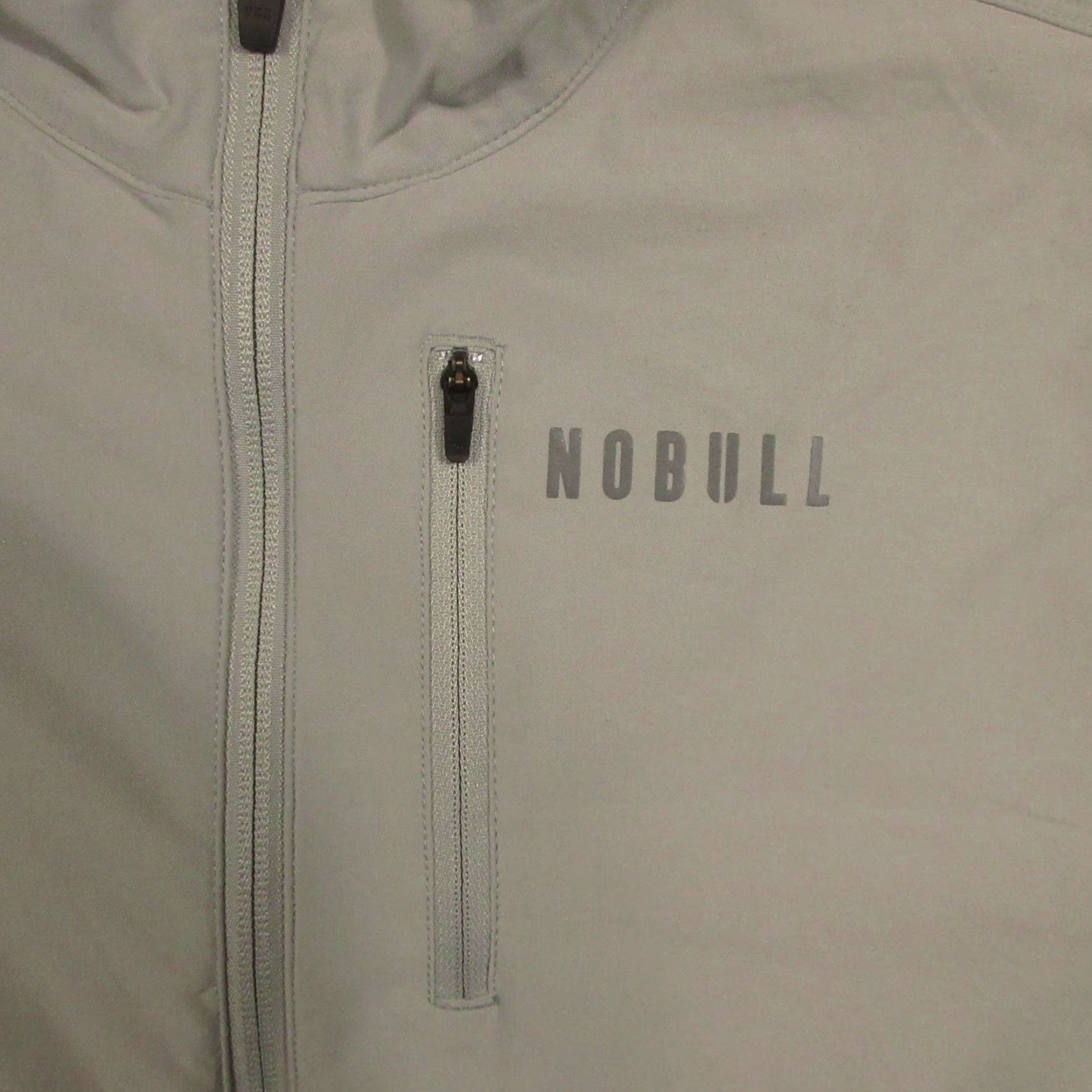Vintage No Bull Jacket Mens Large Gray Performance Stretch Mock Reflective Running Hoodie Zip Pockets Windbreaker Size US L / EU 52-54 / 3 - 4 Thumbnail