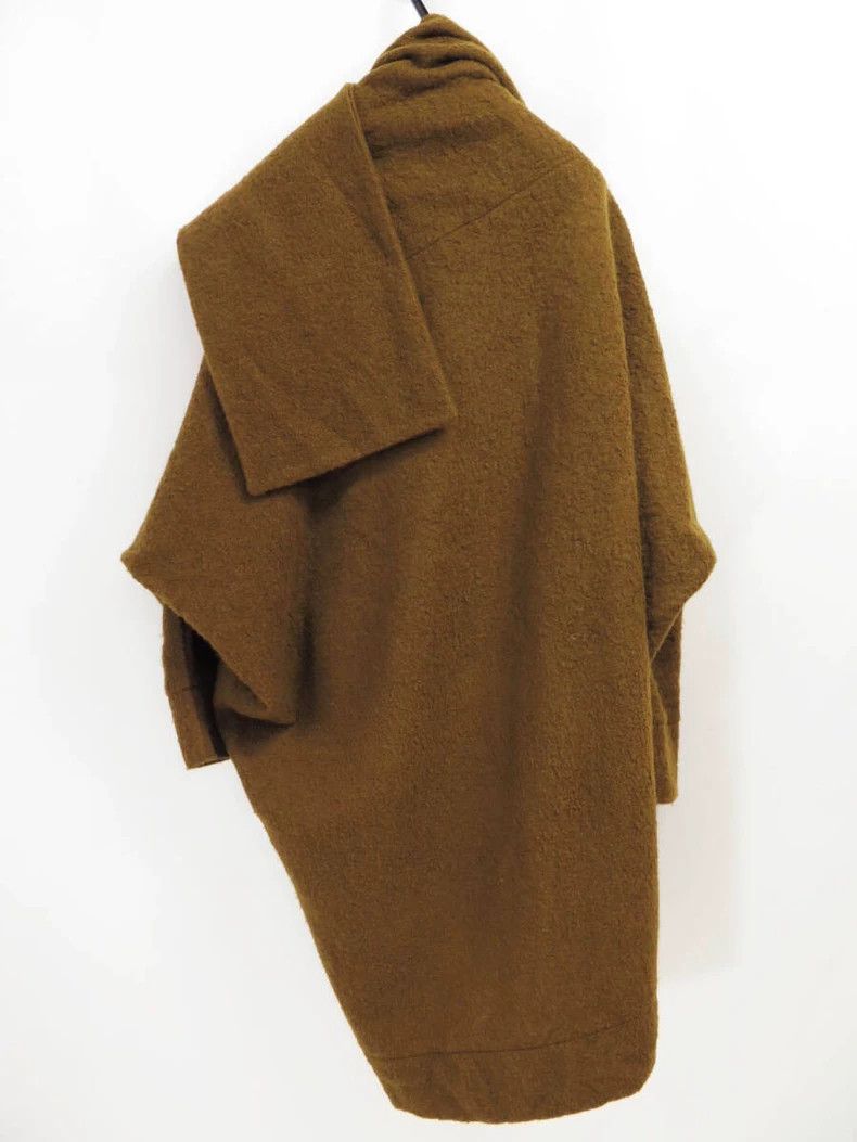 Vivienne Westwood Vivienne Westwood sizeO/S Caramel colored scarf coat Size M / US 6-8 / IT 42-44 - 2 Thumbnail