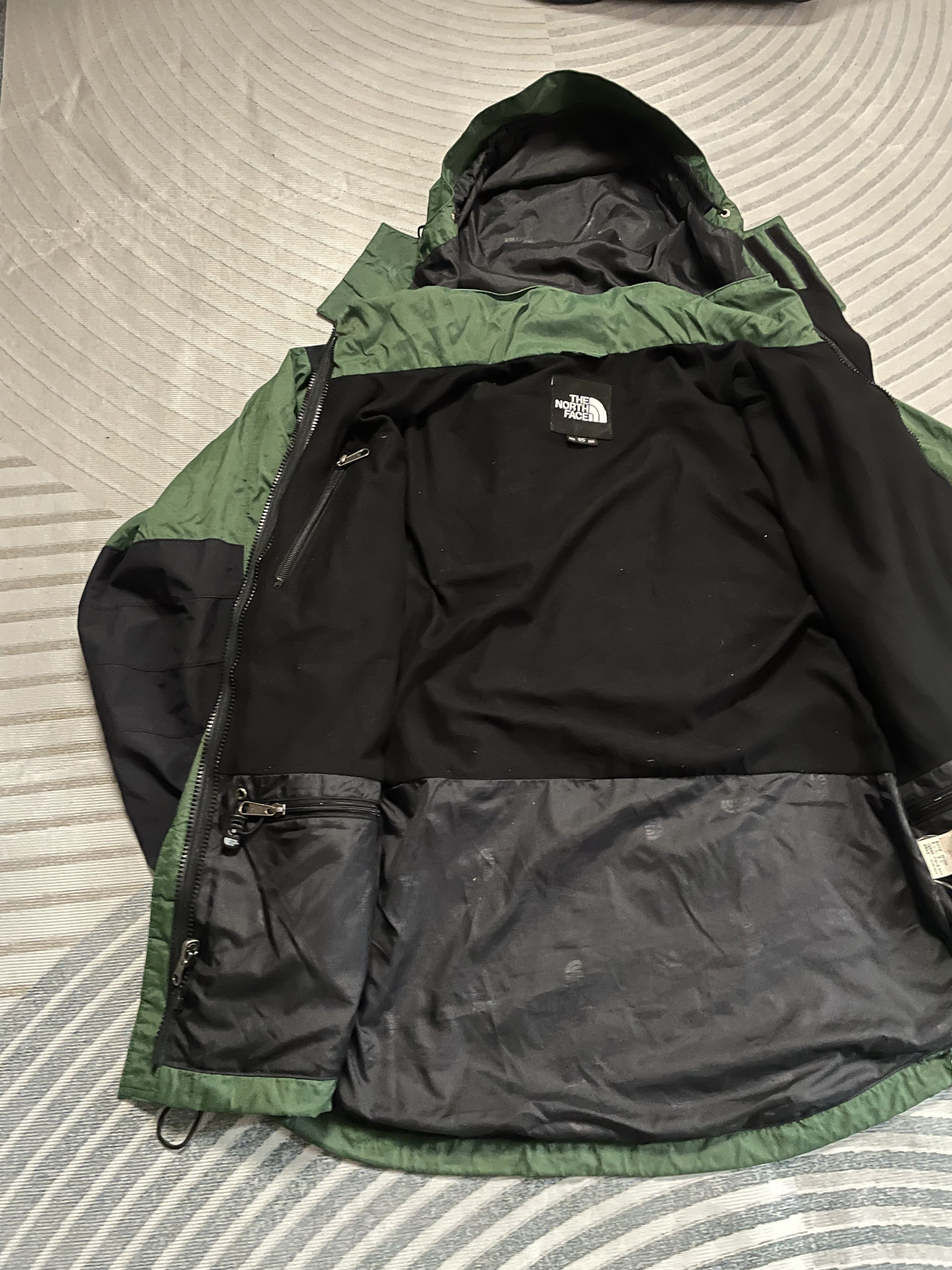 The North Face Vintage The North Face GTX 1990 Rain Jacket Large Size US L / EU 52-54 / 3 - 11 Thumbnail