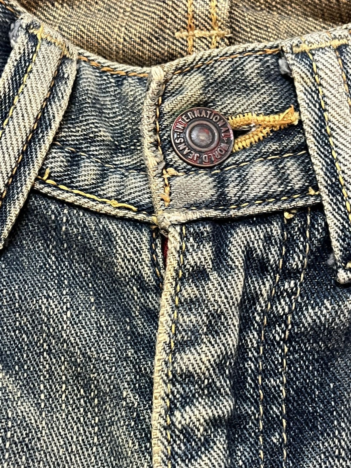 Japanese Brand Vintage GLheart Faded Mudwash Distressed Denim Size US 29 - 9 Thumbnail
